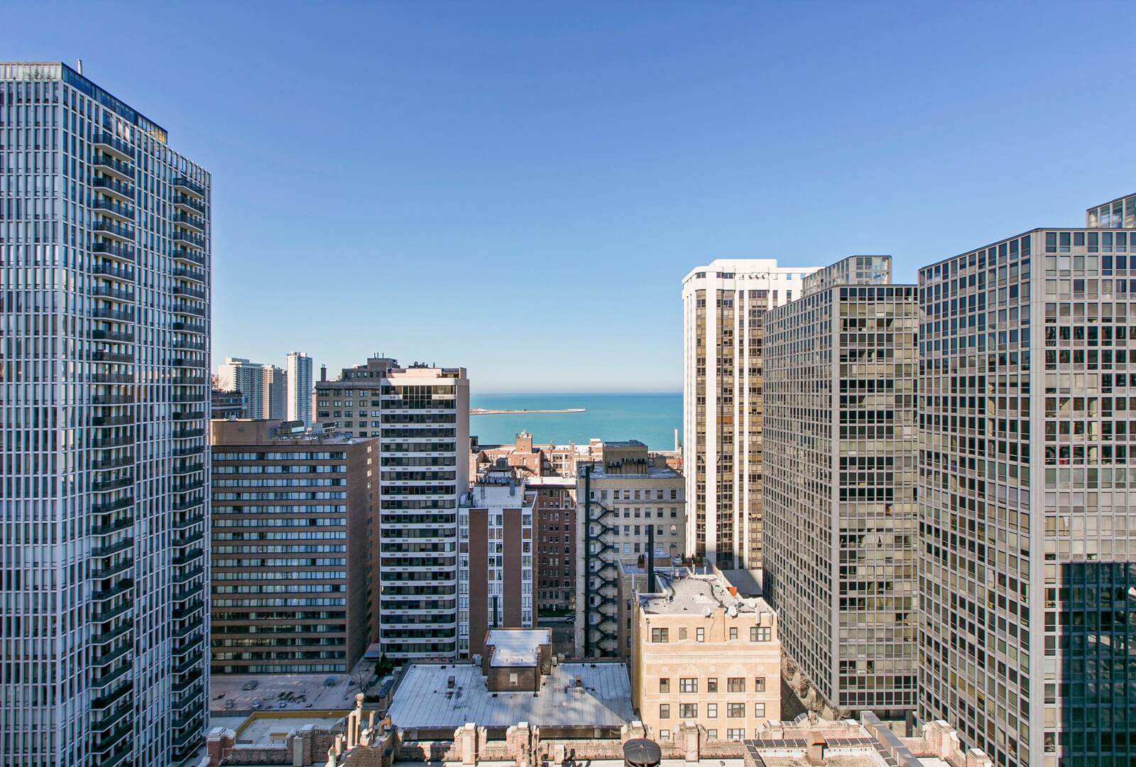 860 N Dewitt 860 N Dewitt Pl, Chicago, IL 60611 Streeterville - Leasing by Cross Street