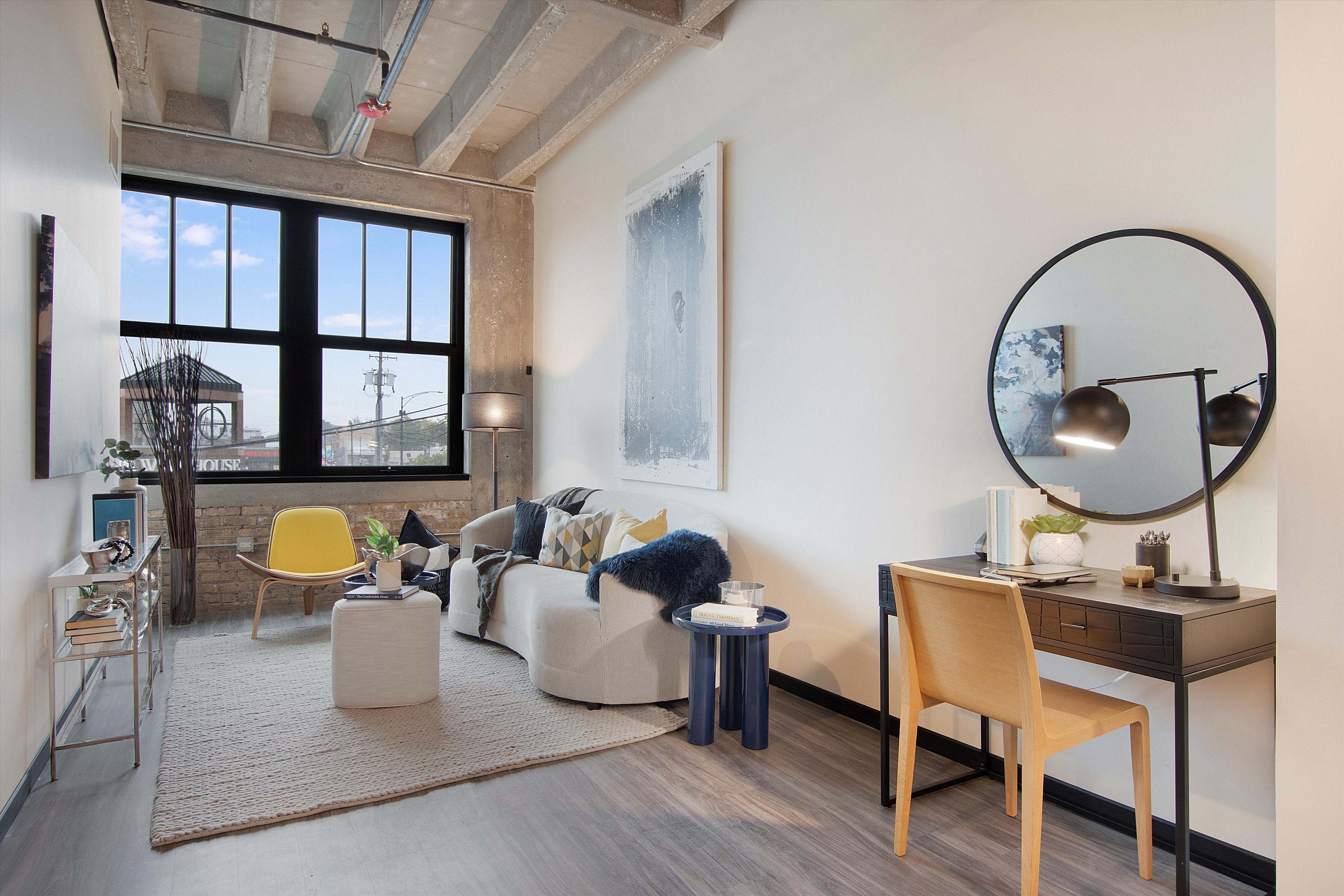 The Ludlow 2032 N Clybourn Ave, Chicago, IL 60614