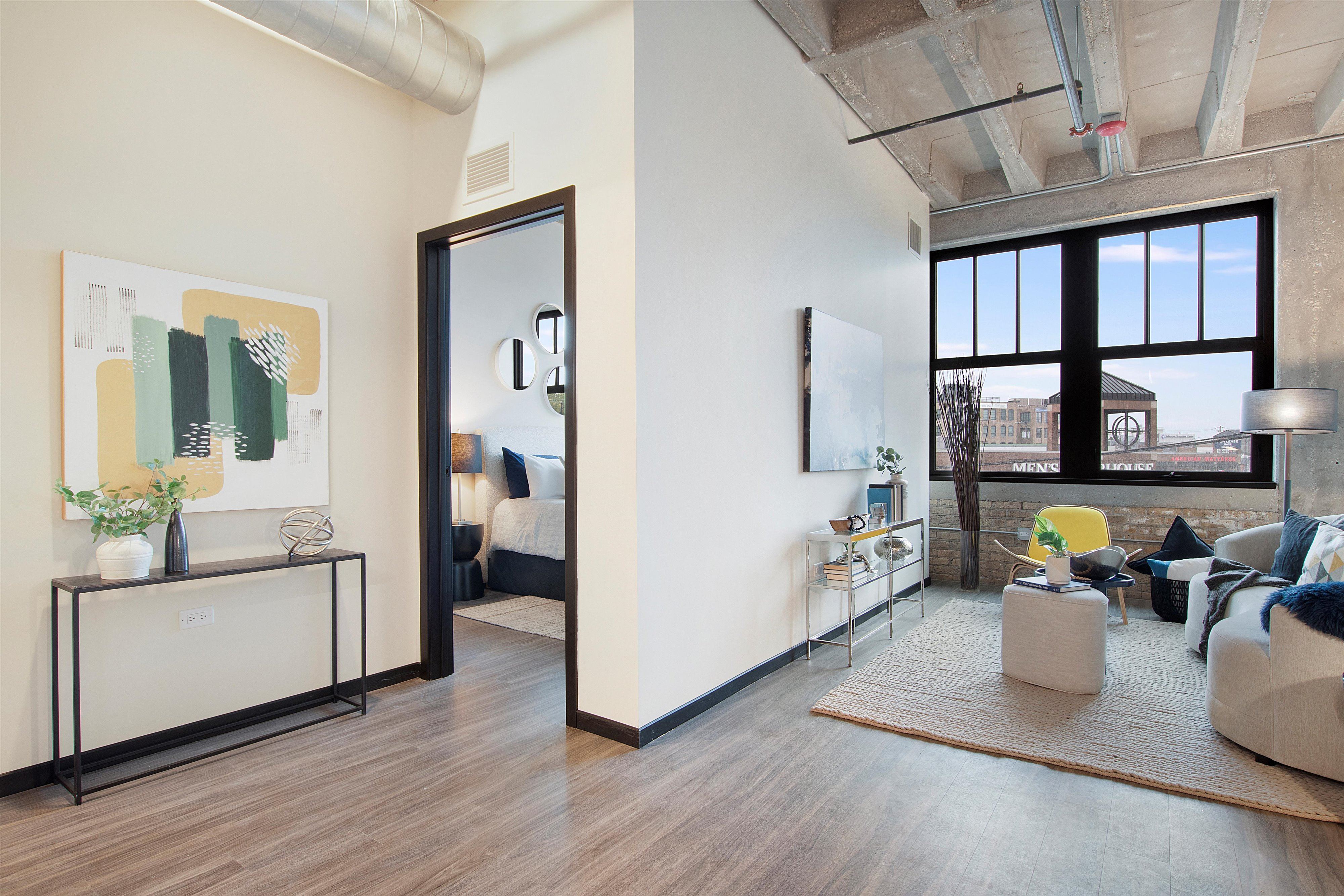 The Ludlow 2032 N Clybourn Ave, Chicago, IL 60614