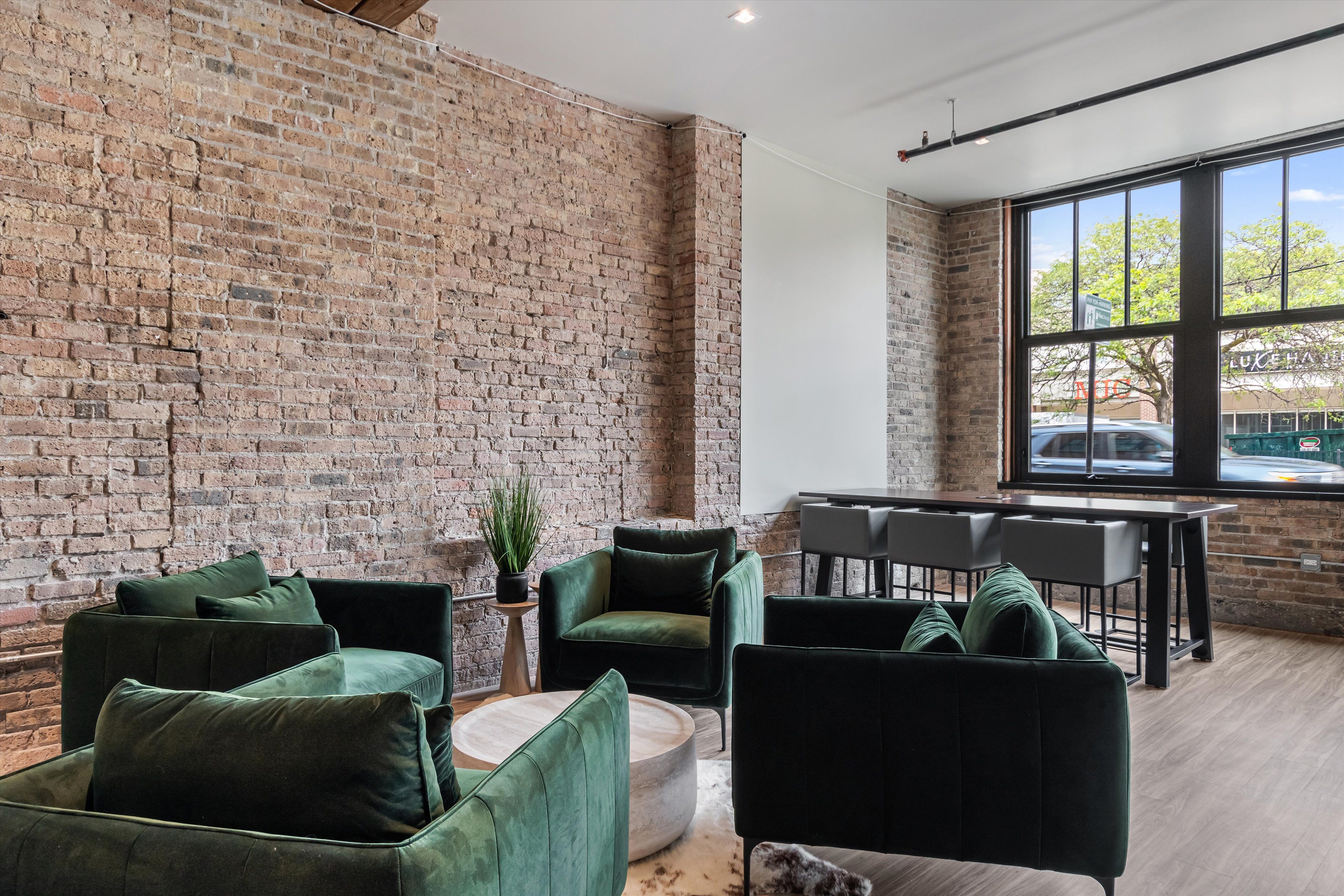 The Ludlow 2032 N Clybourn Ave, Chicago, IL 60614