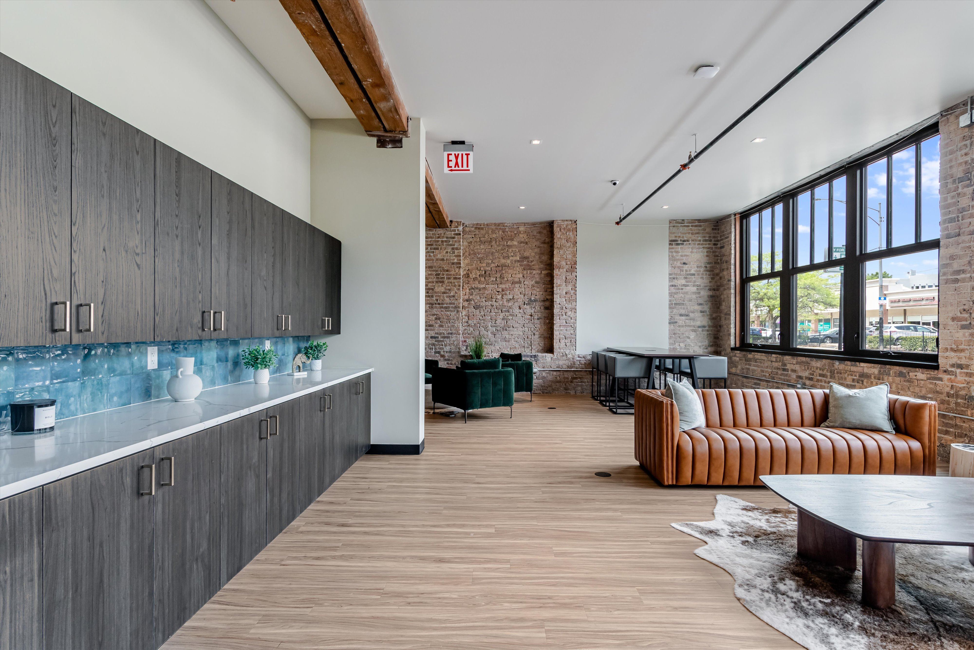 The Ludlow 2032 N Clybourn Ave, Chicago, IL 60614