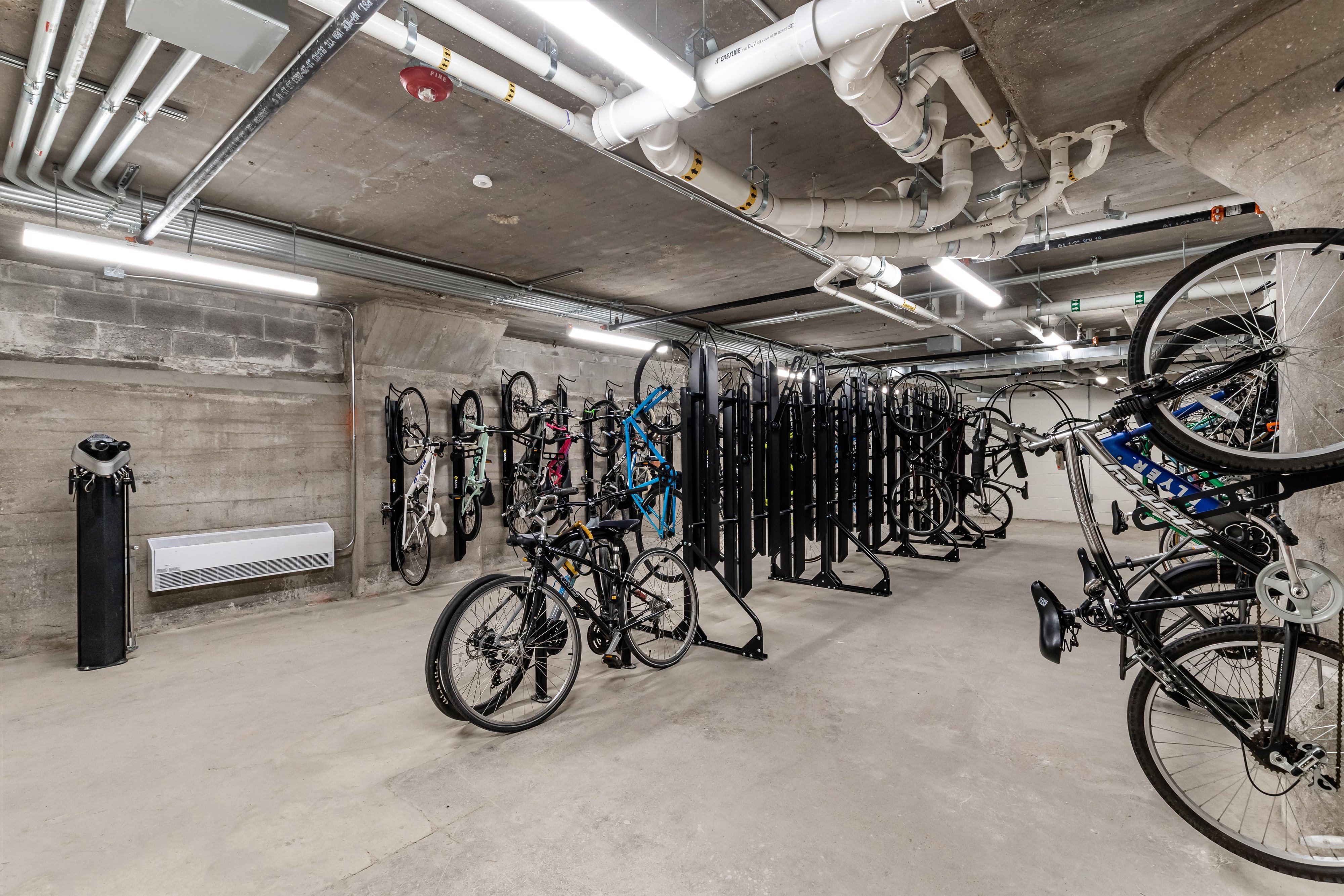 The Ludlow 2032 N Clybourn Ave, Chicago, IL 60614