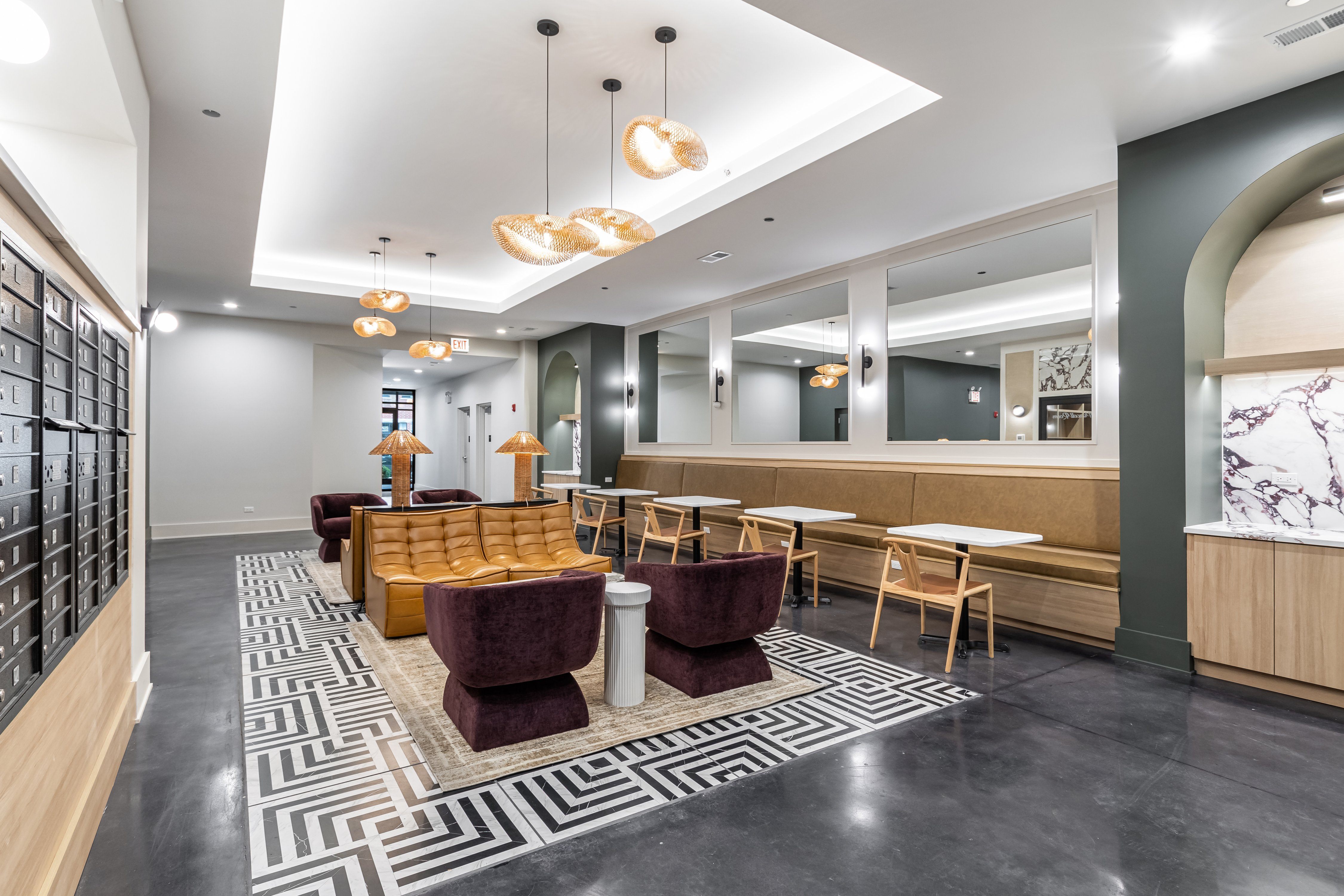 EdgeLux 5753 N Broadway, Chicago, IL 60660 Edgewater - Leasing by Cross Street