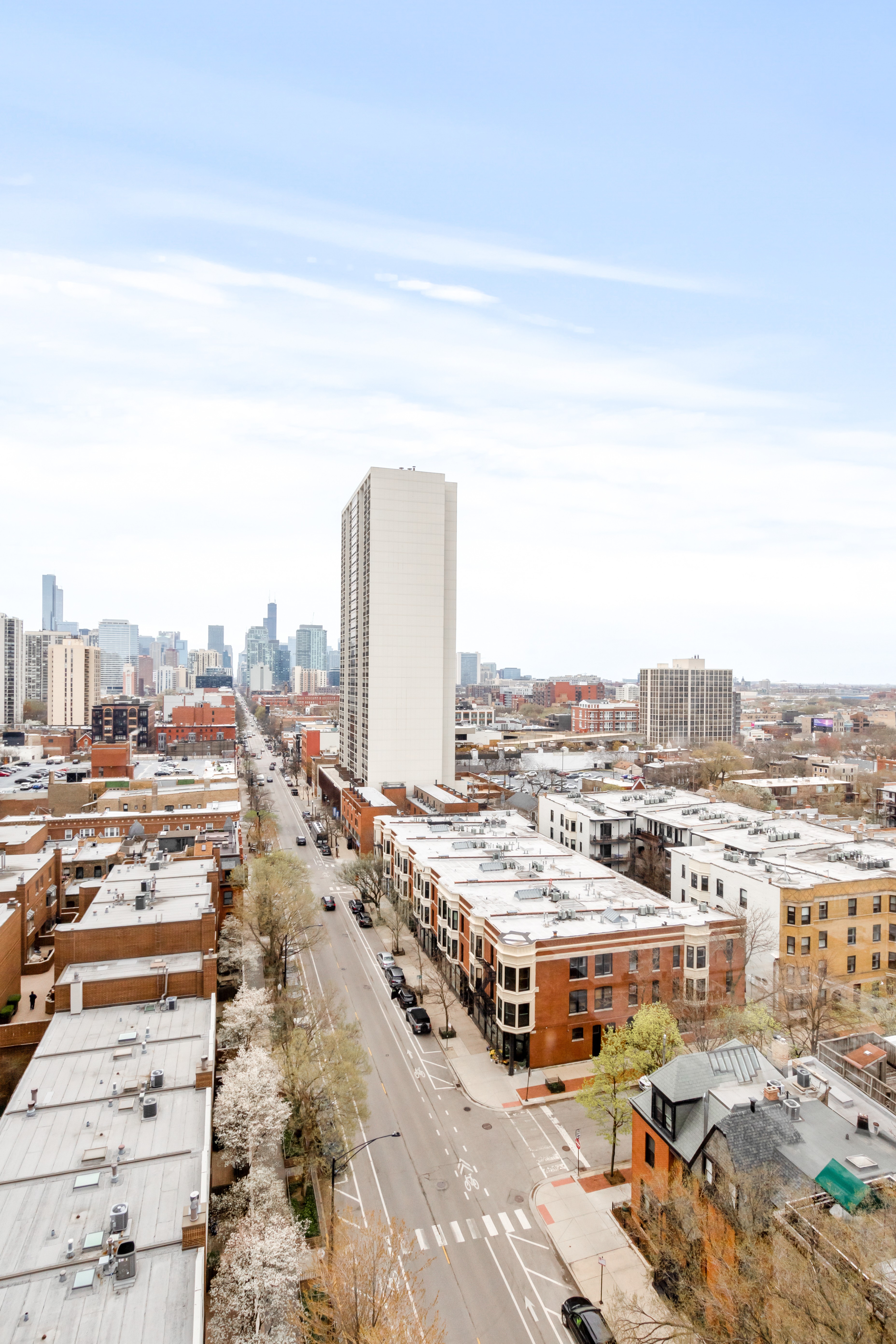 K Square 1749 N Wells Street, Chicago, IL 60614