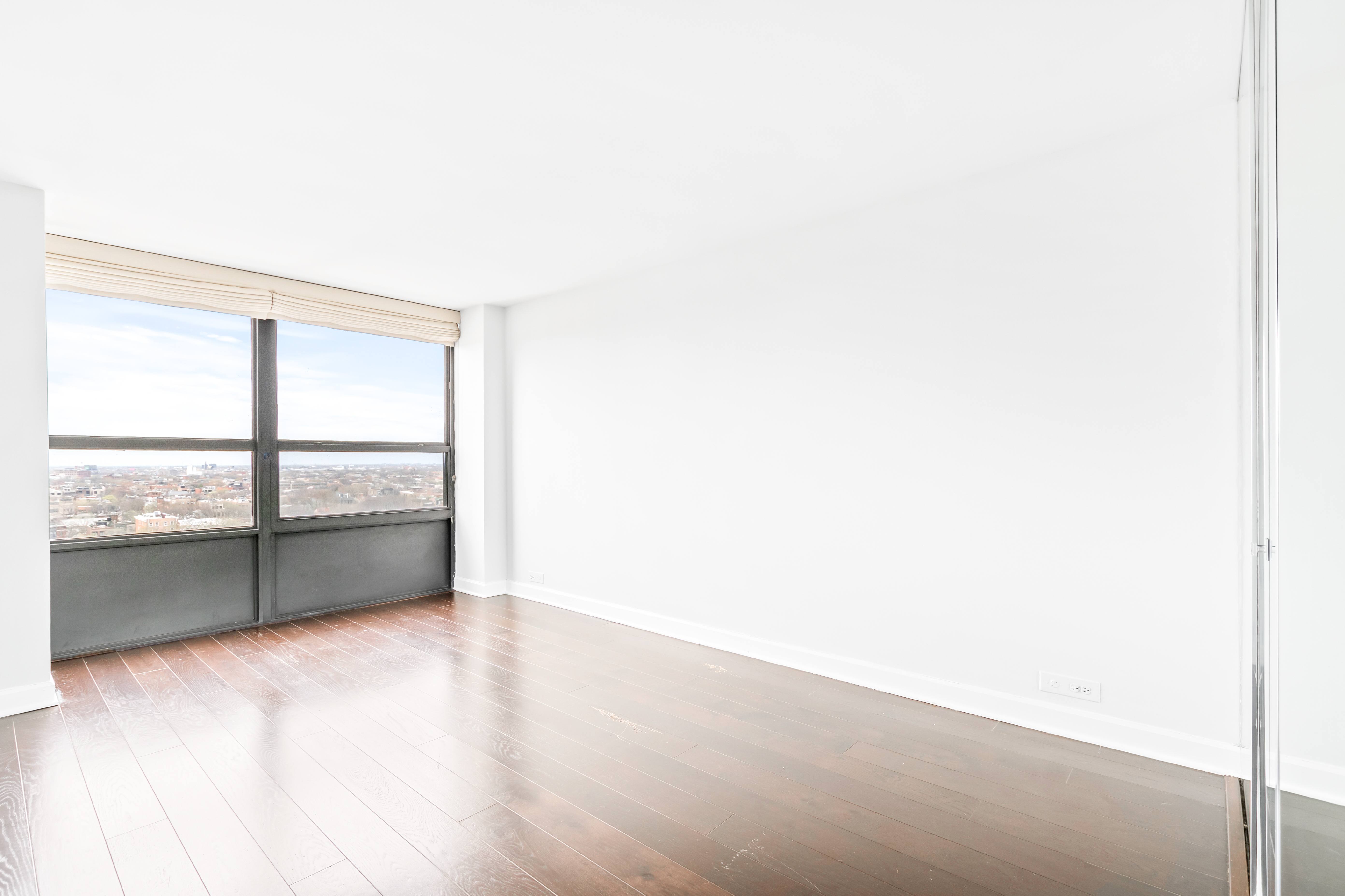 K Square 1749 N Wells Street, Chicago, IL 60614