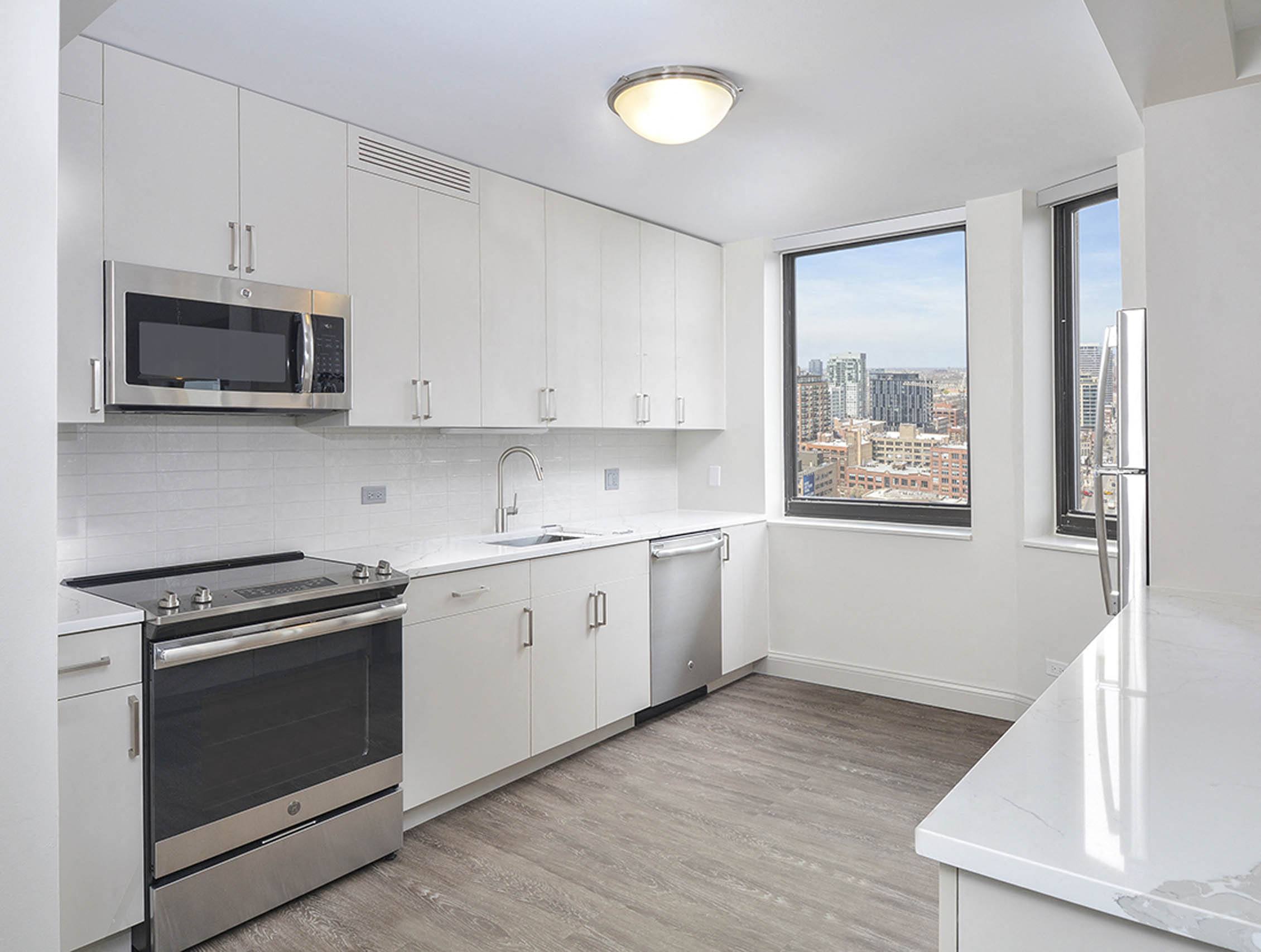 River North Park 320 W Illinois St, Chicago 60654 - Leasing by Cross Street