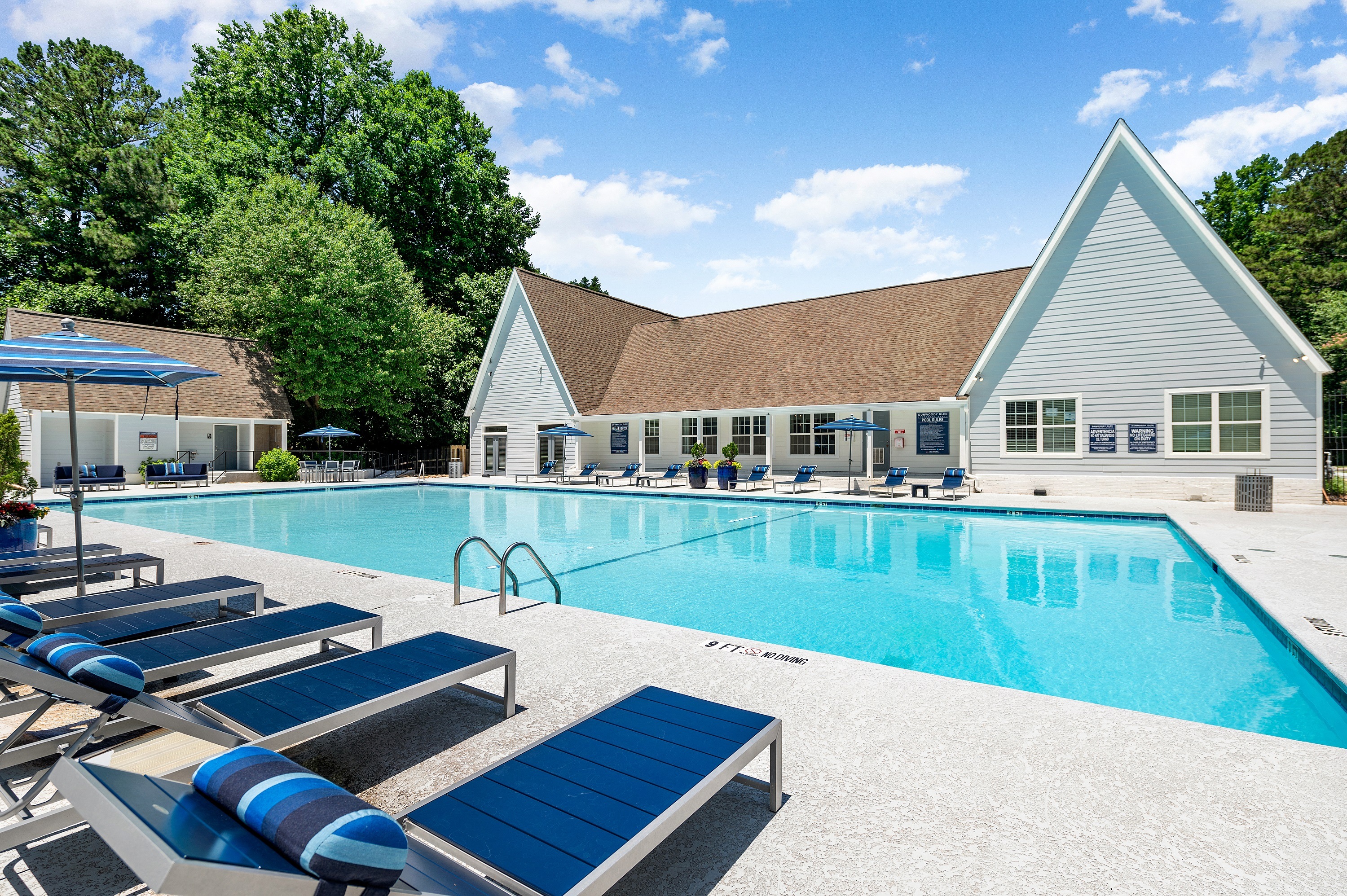 Swimming Pool with Sun Deck at Dunwoody Glen in Atlanta, GA.