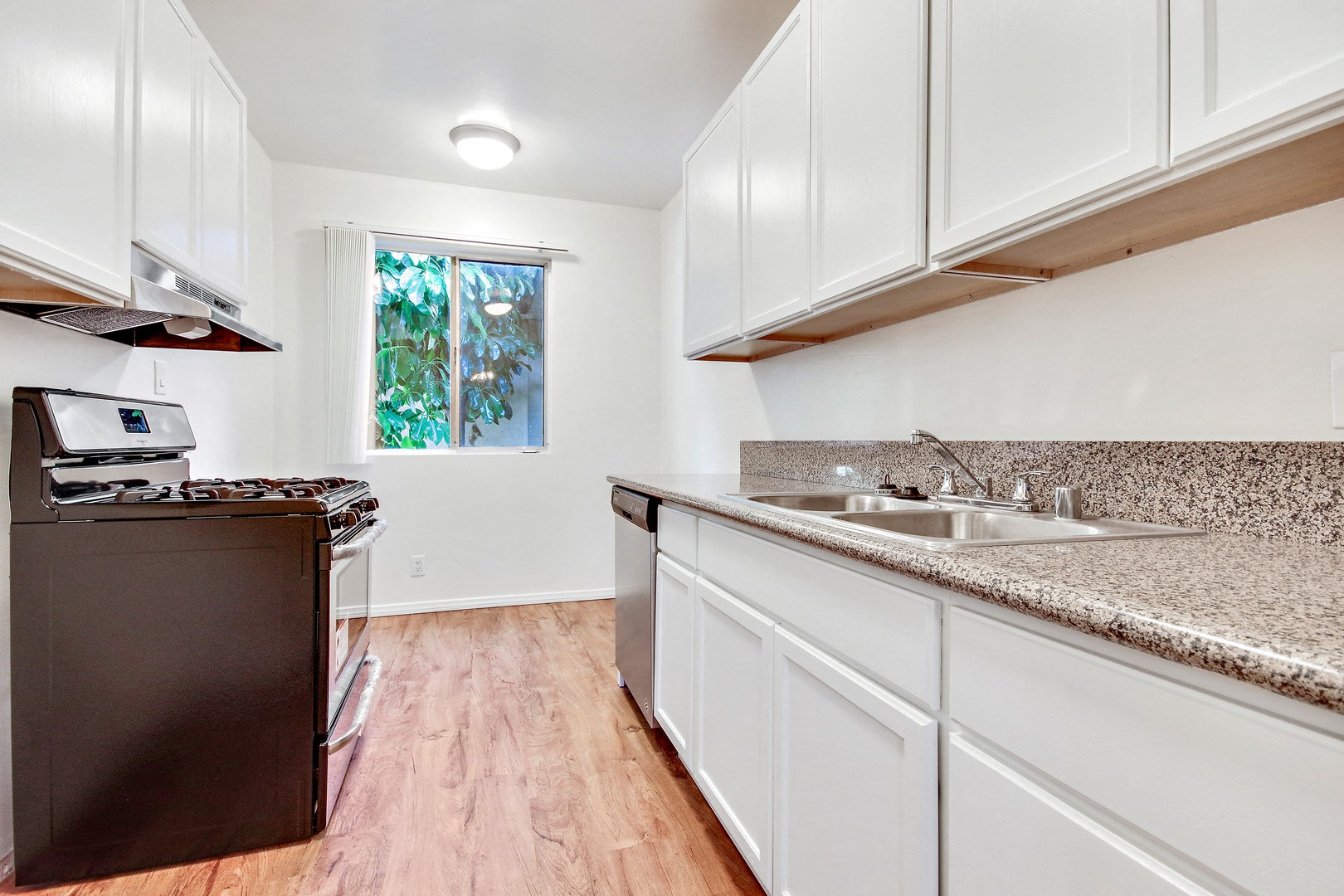 property for rent #7