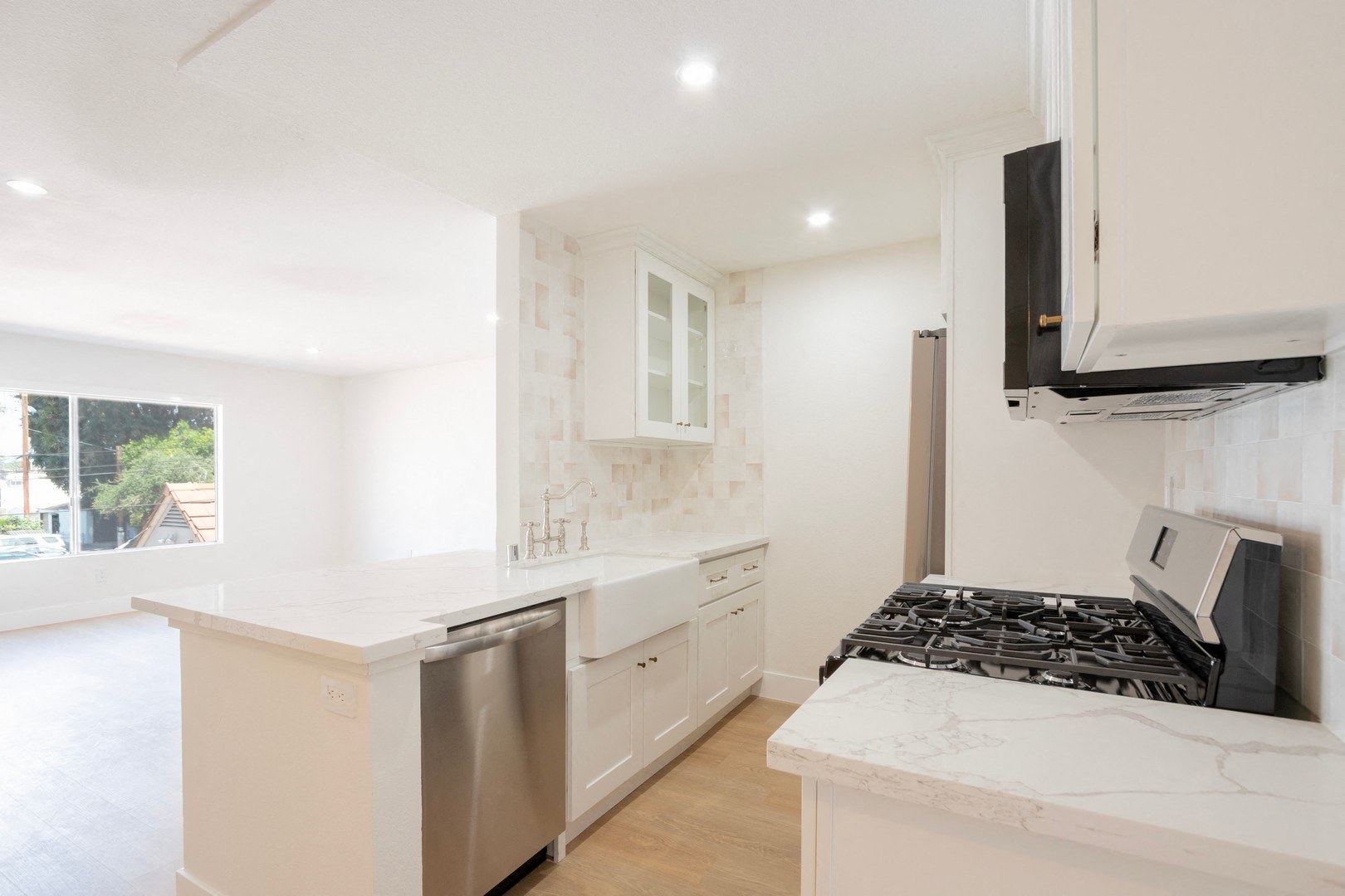 property for rent #5