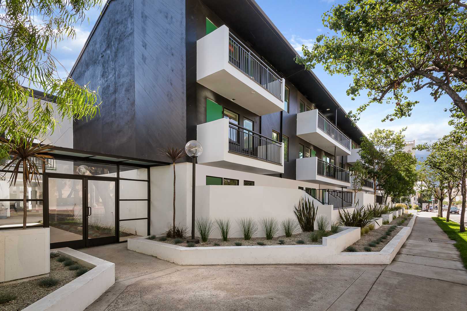 property for rent #3