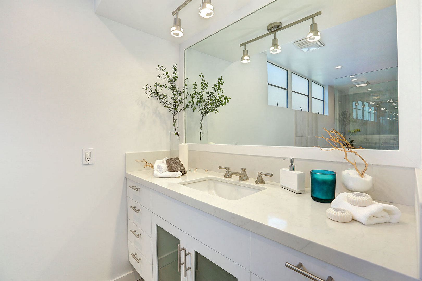 property for rent #2