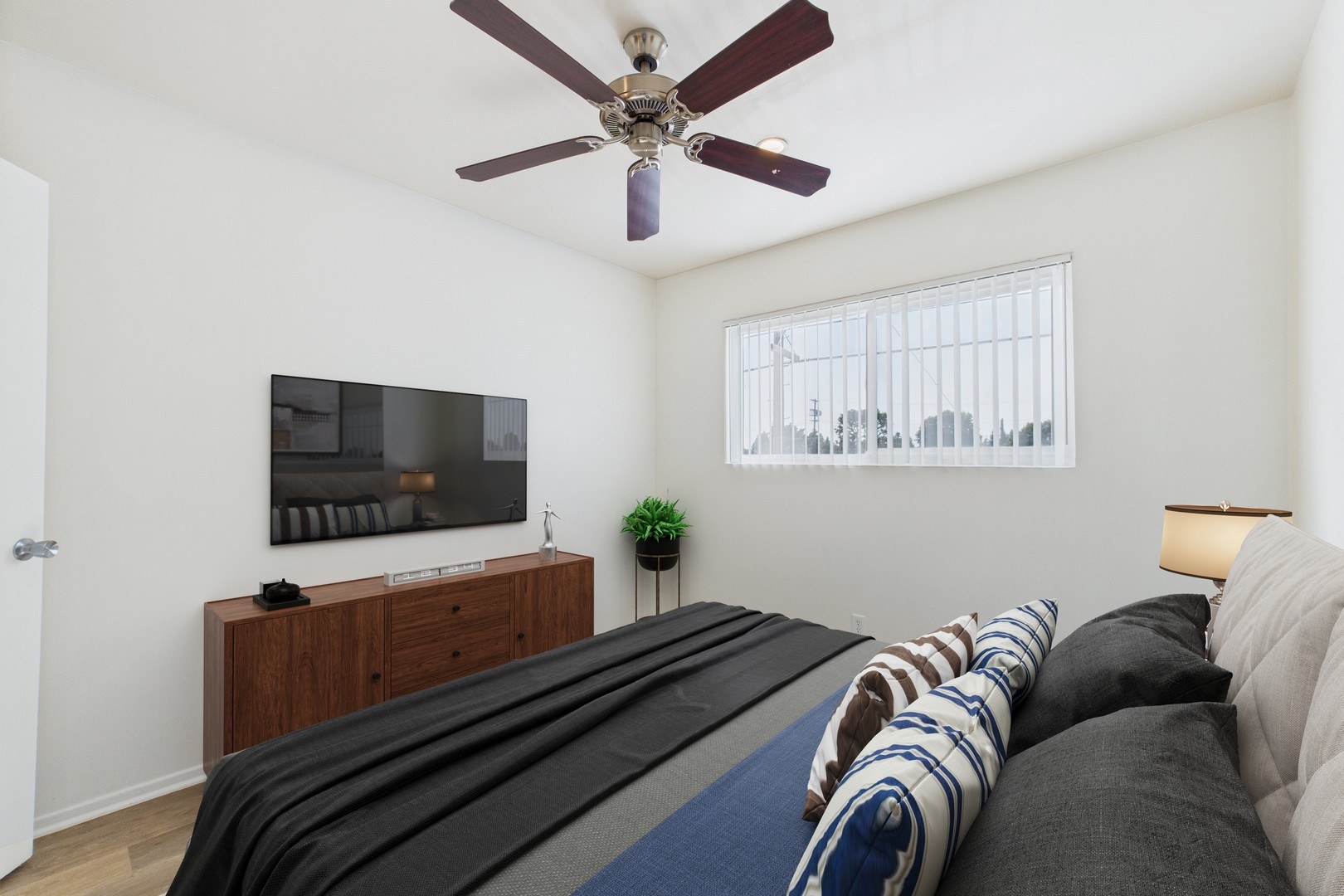 property for rent #4