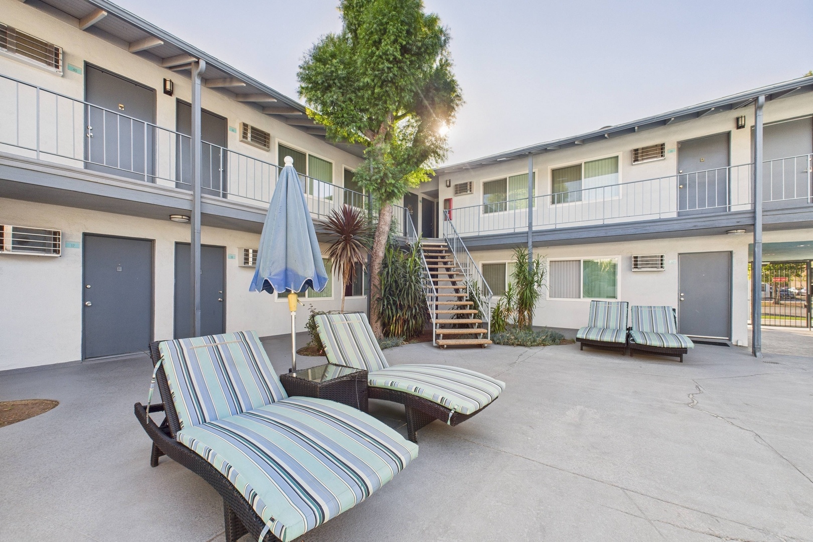 property for rent #2