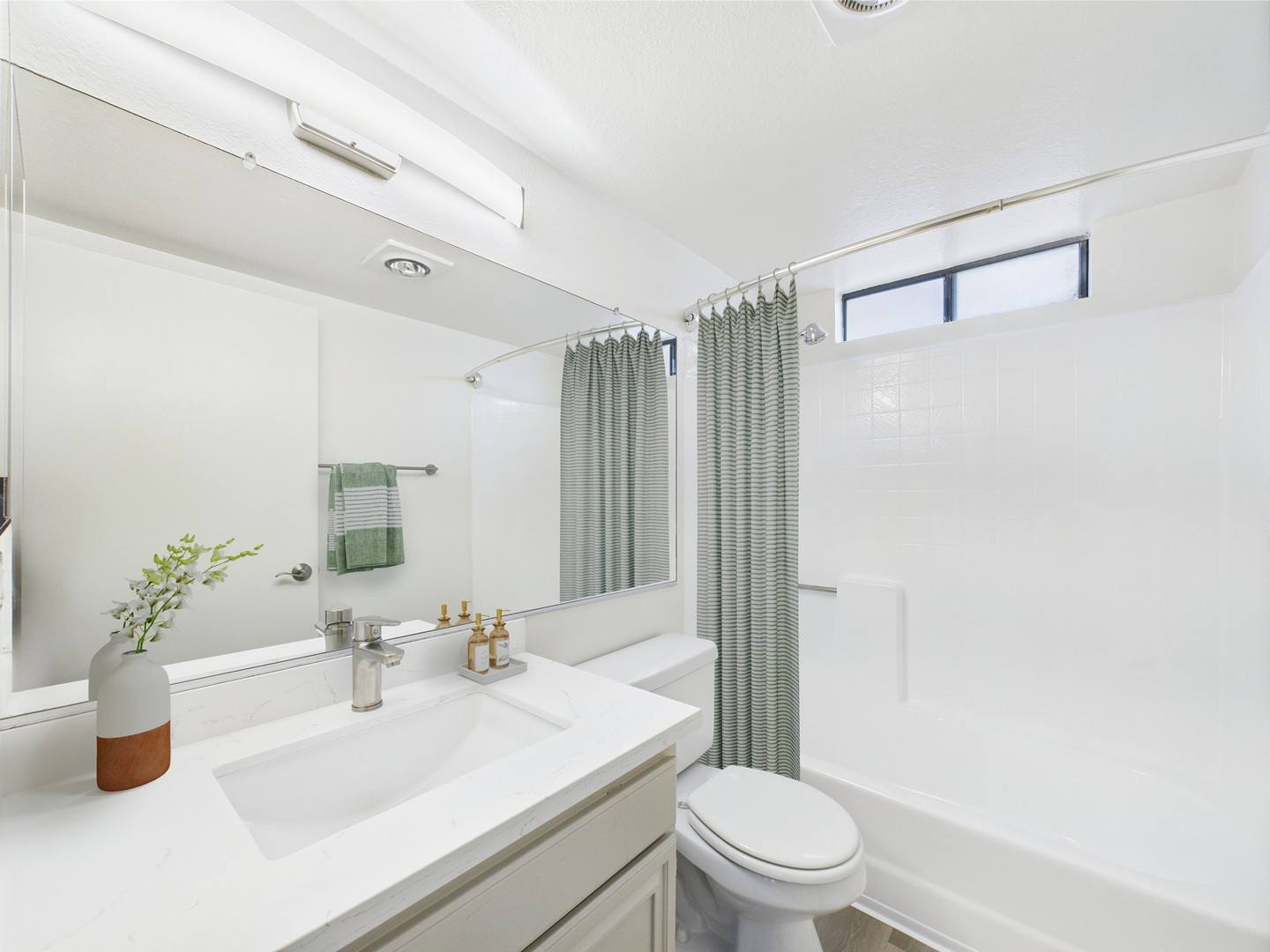 property for rent #4