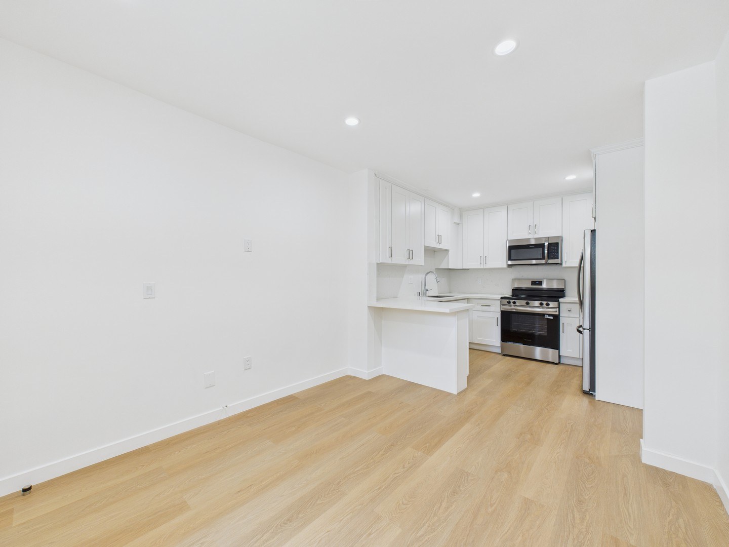 property for rent #7