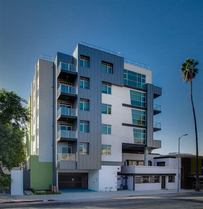 http://cdn.rentcafe.com/dmslivecafe/2/40772/CA_LosAngeles_TheSunsetHue_p1569668_1_01_1_PhotoGallery.jpg