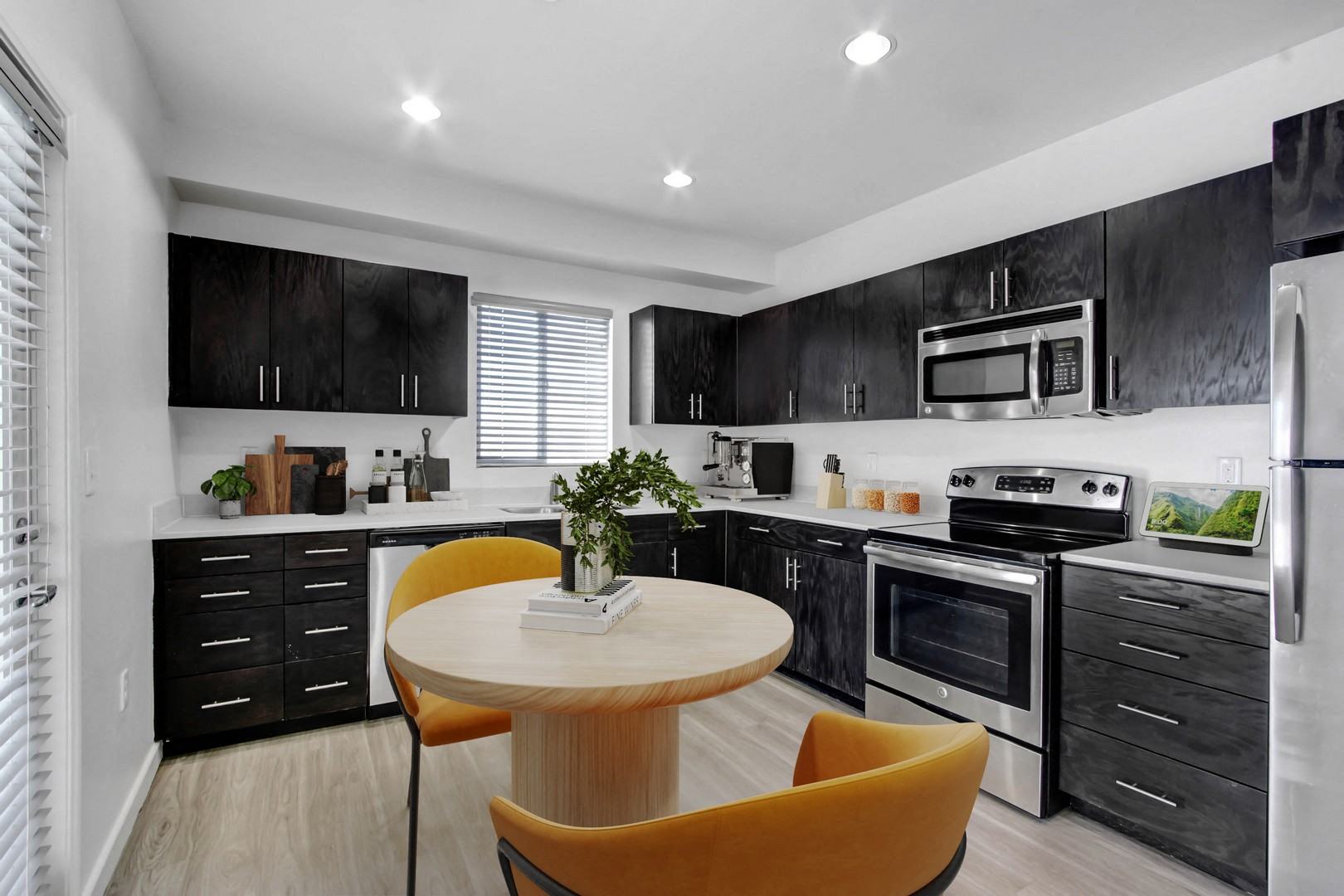 property for rent #1