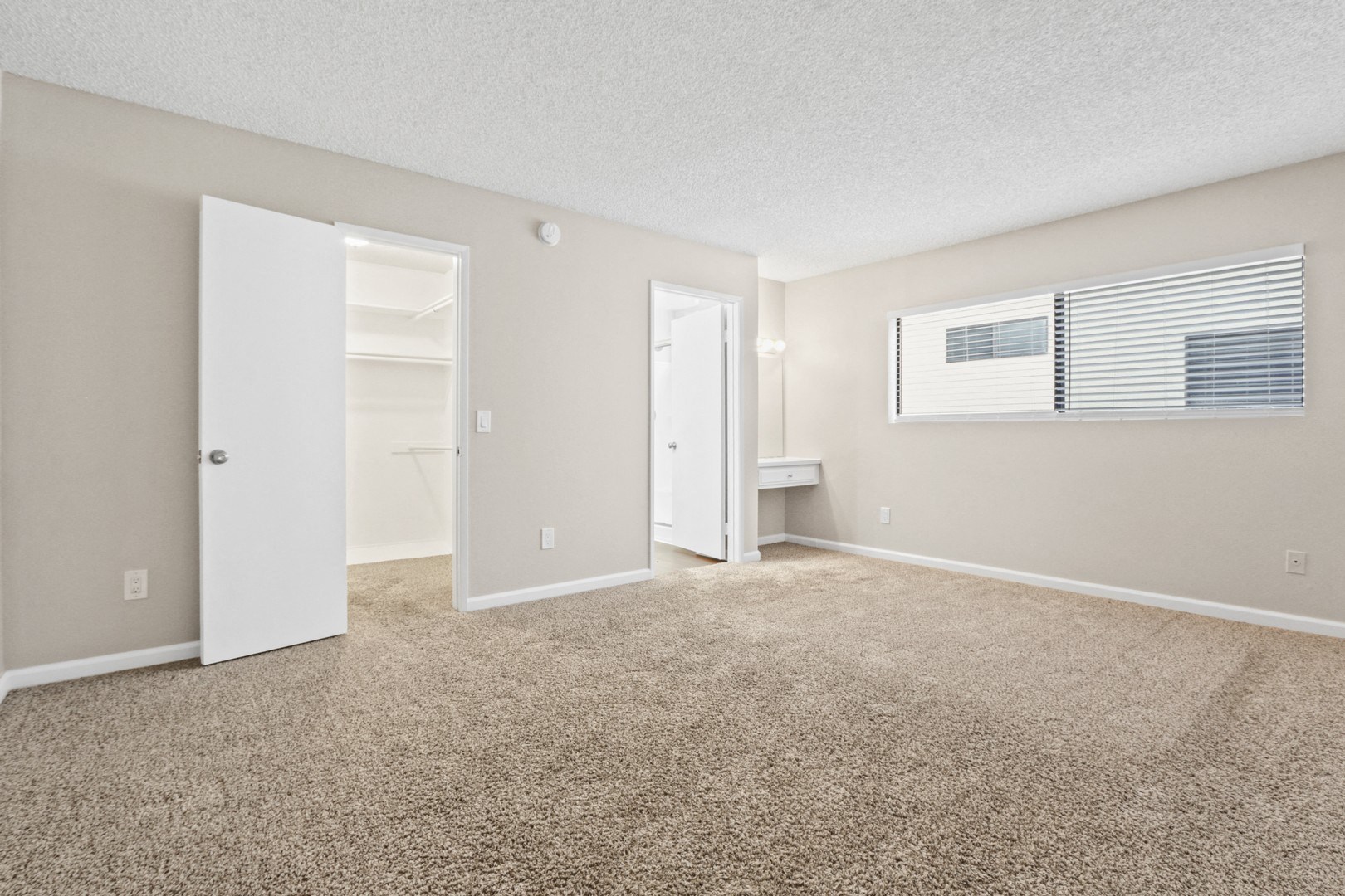 property for rent #4