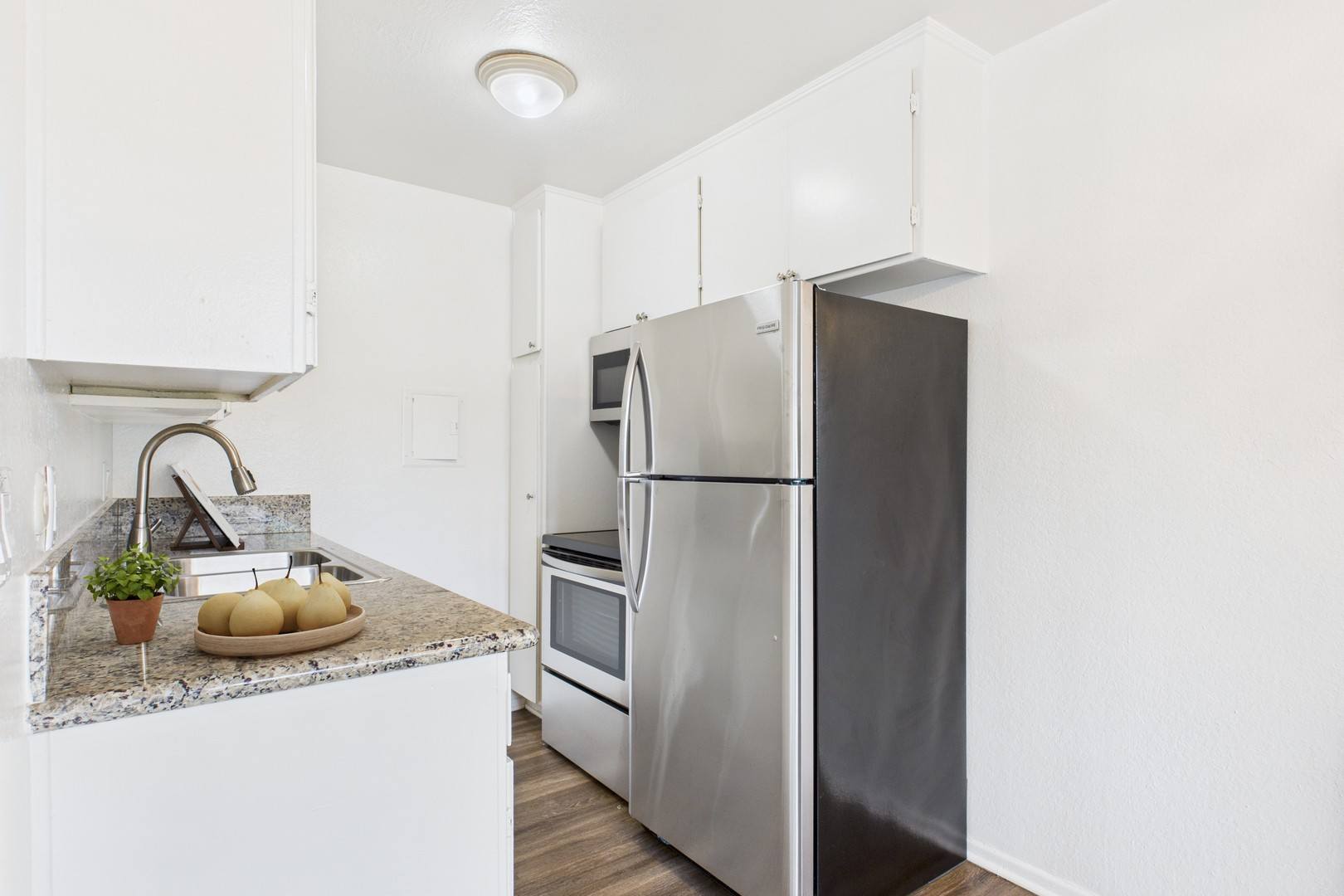 property for rent #1