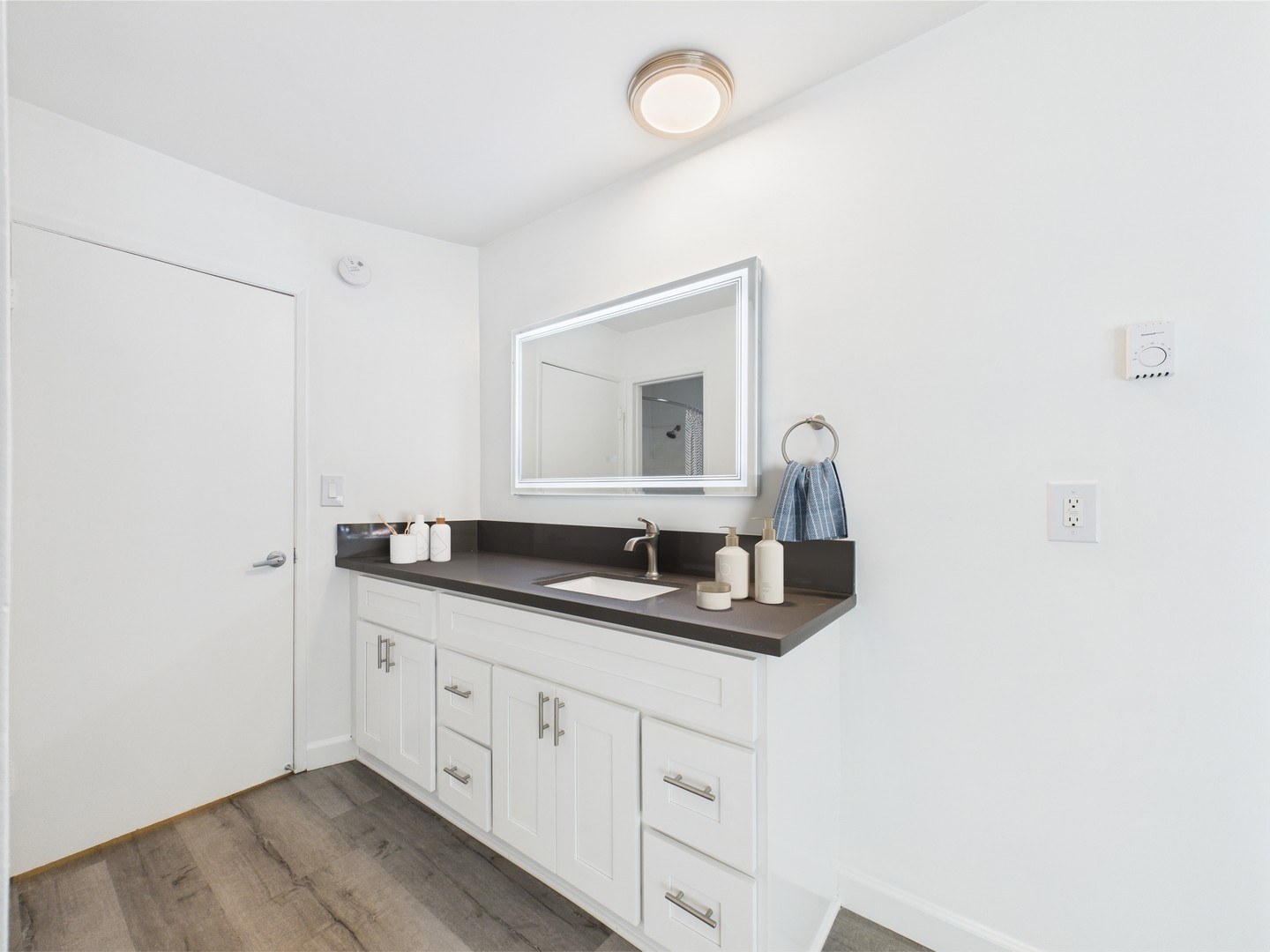 property for rent #7