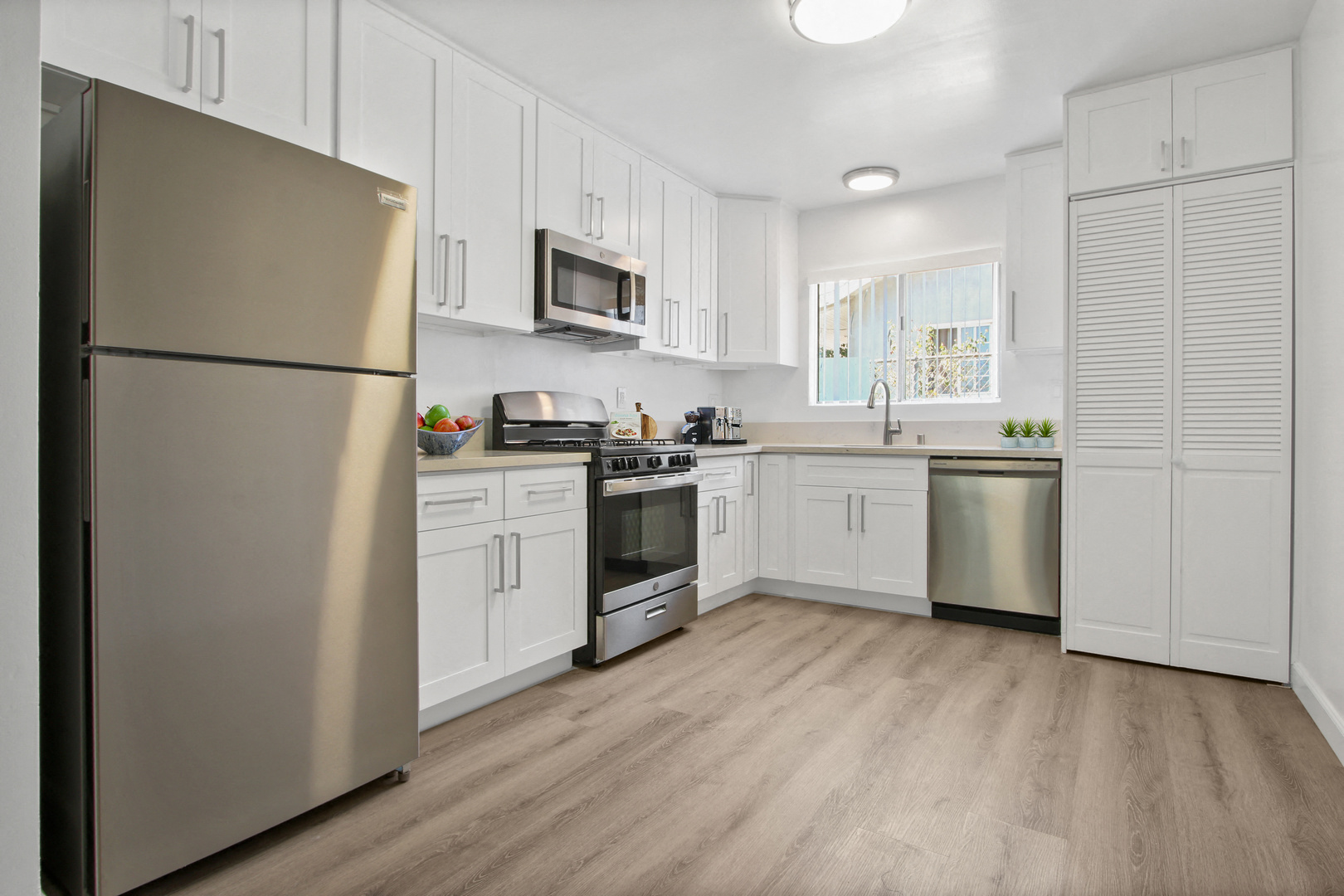 property for rent #1