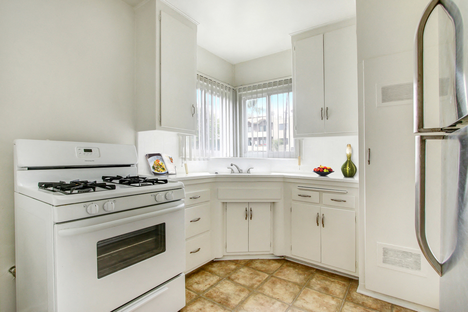 property for rent #1