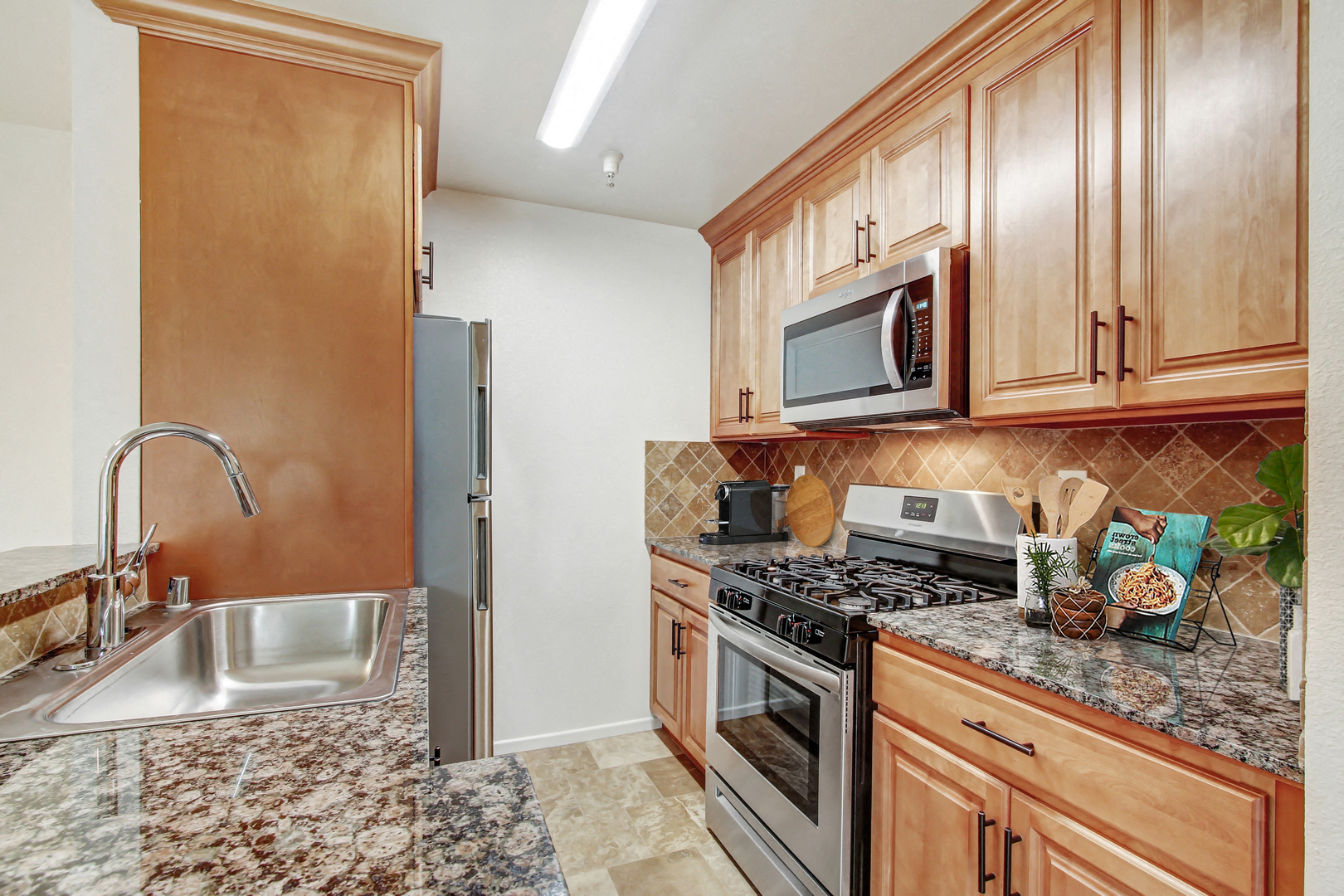 property for rent #1