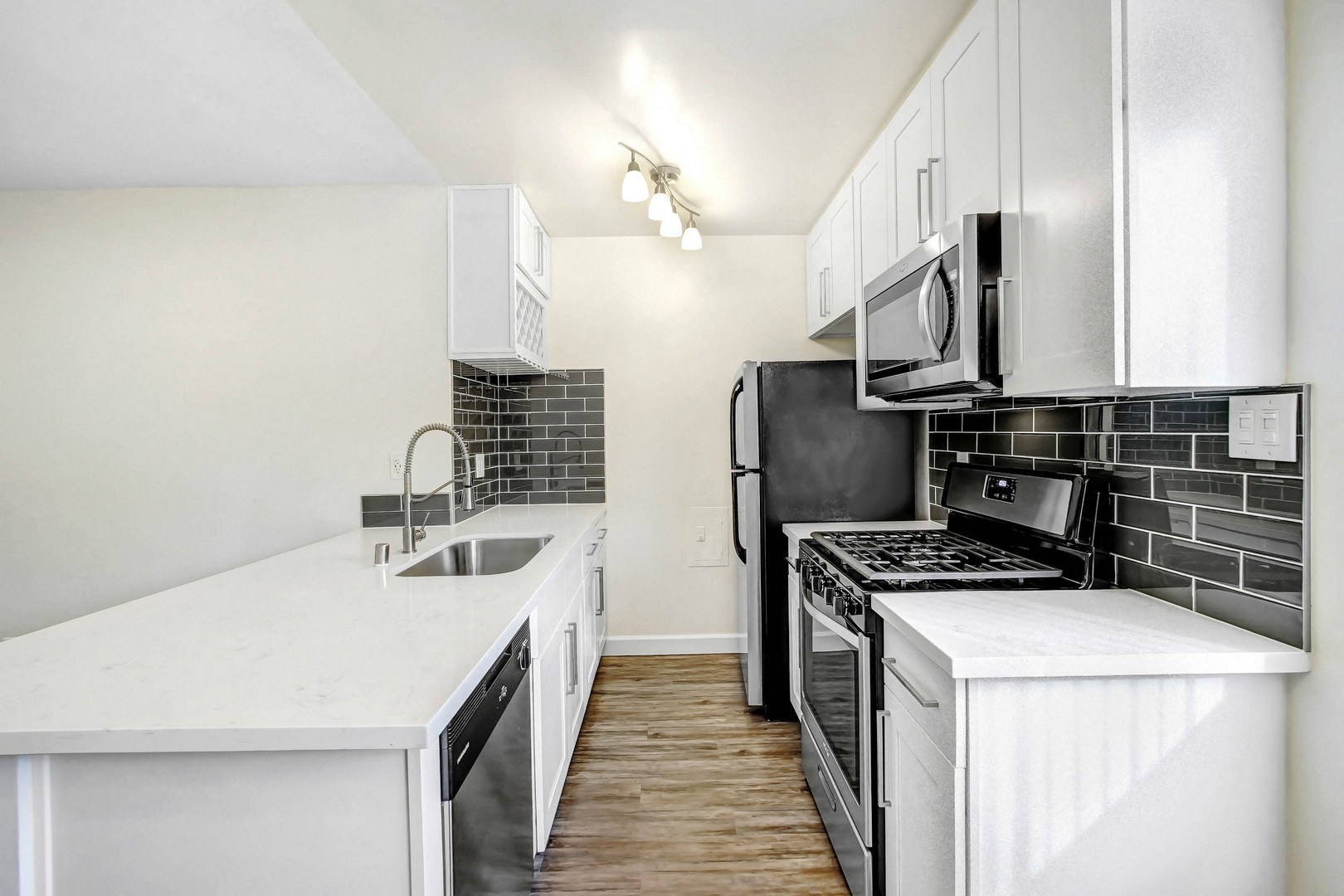 property for rent #1