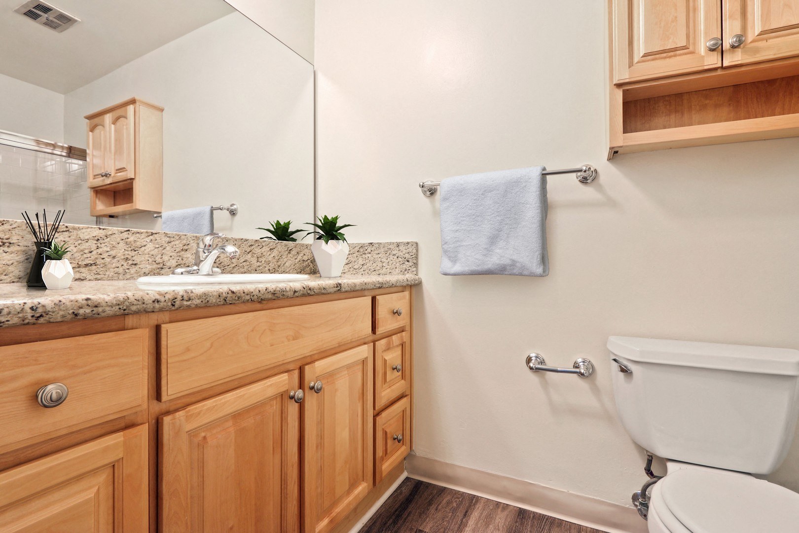 property for rent #5