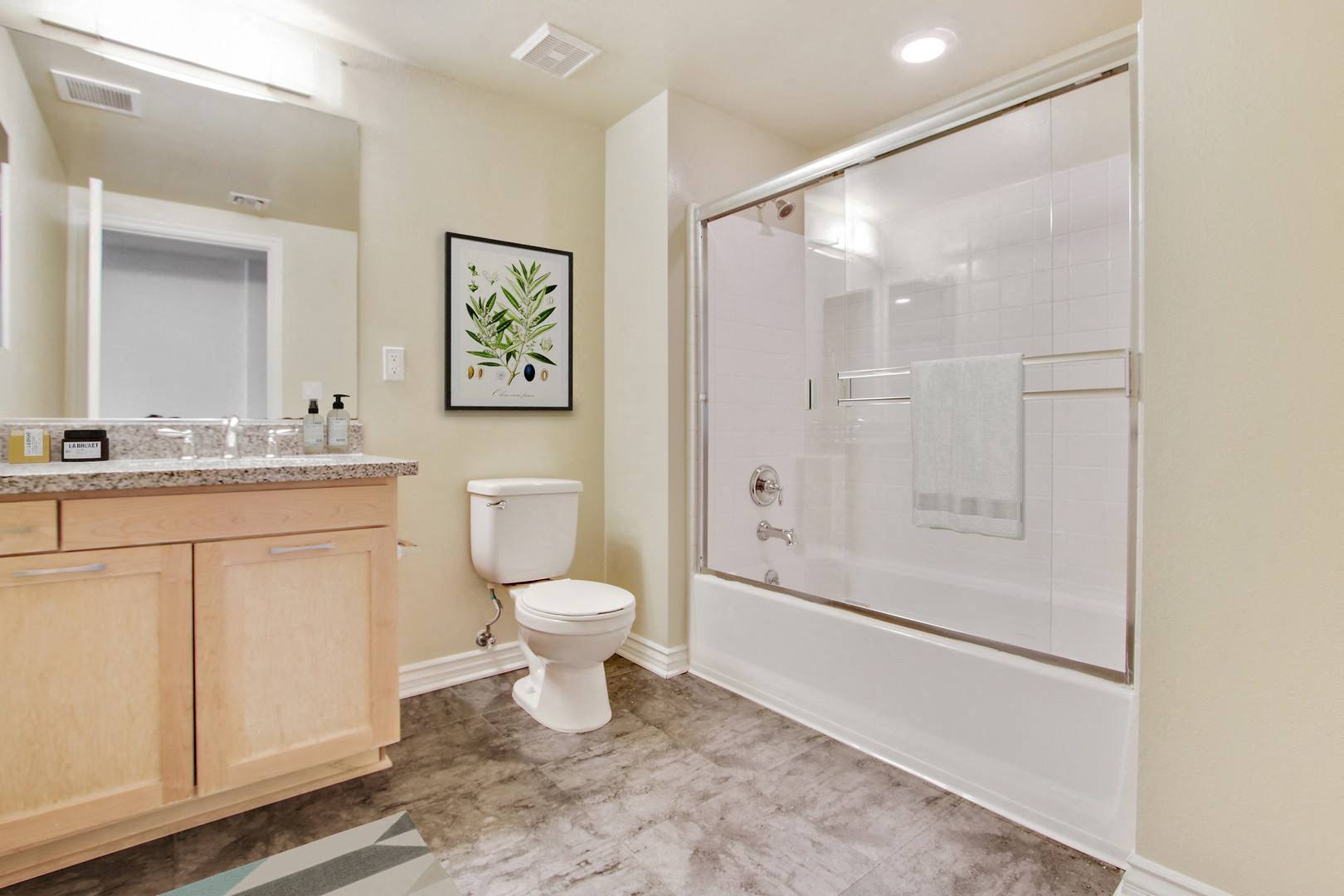 property for rent #7