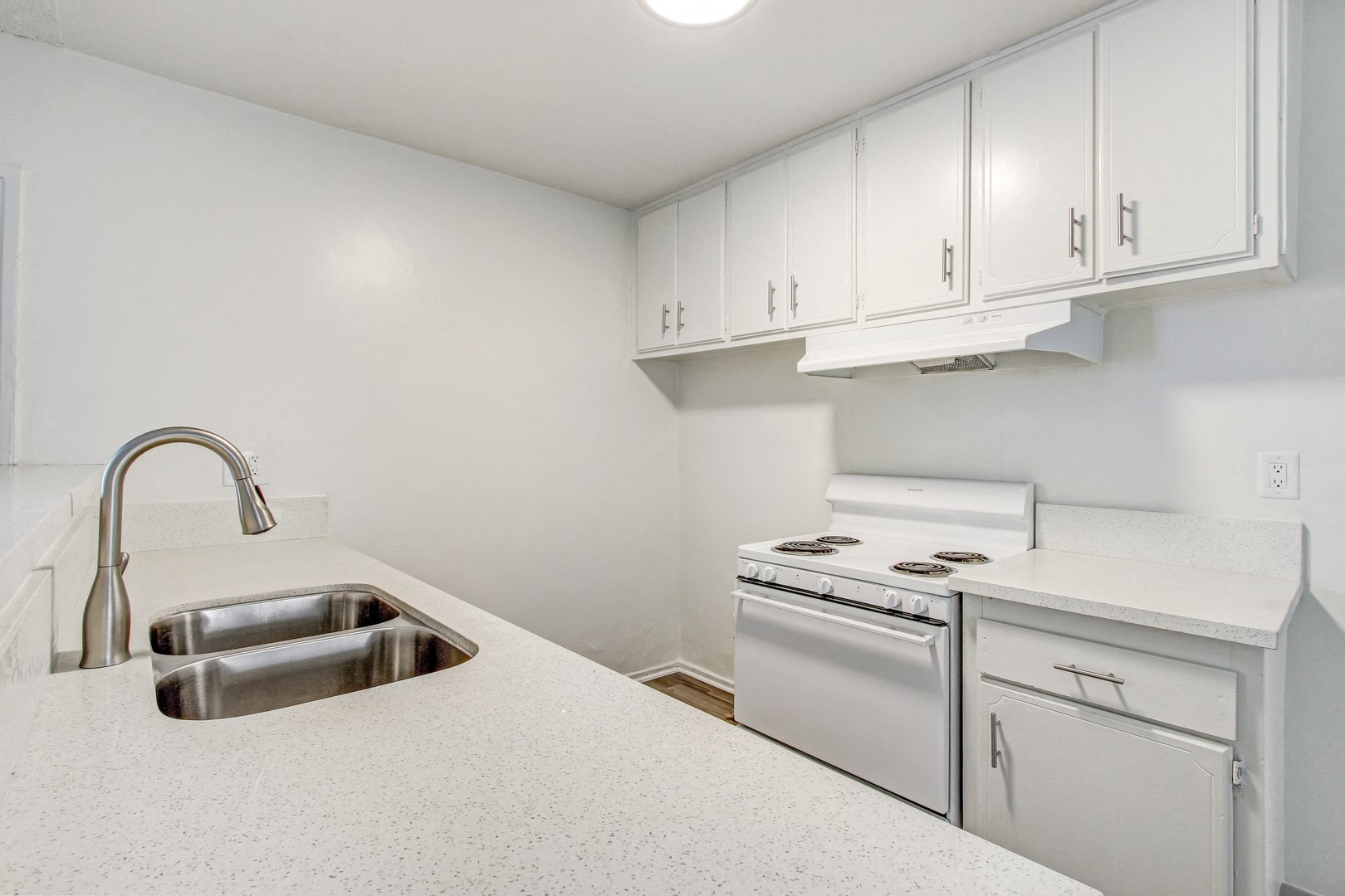 property for rent #7