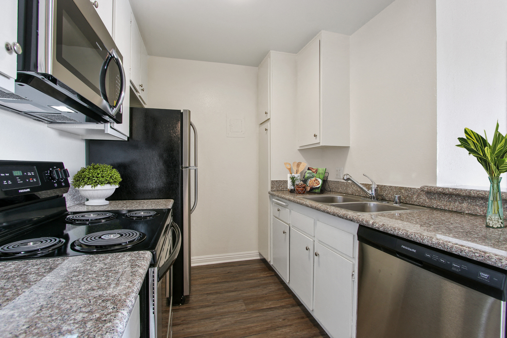 property for rent #4