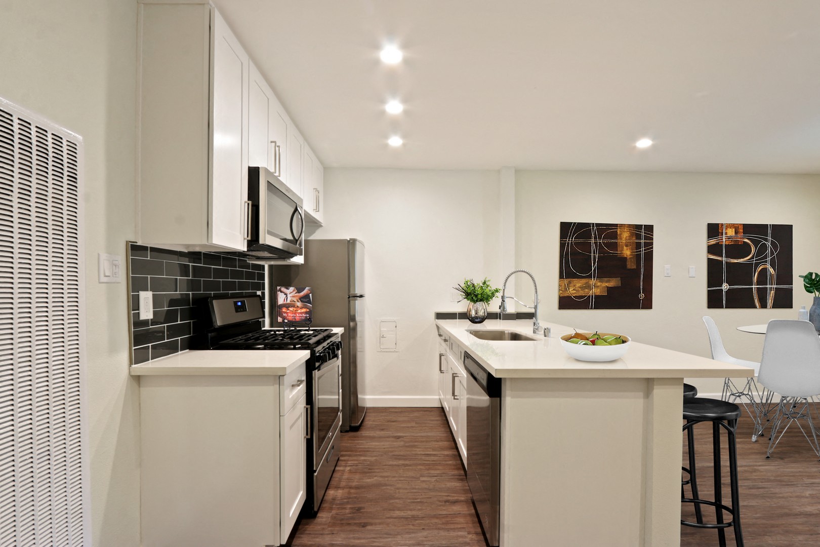 property for rent #7