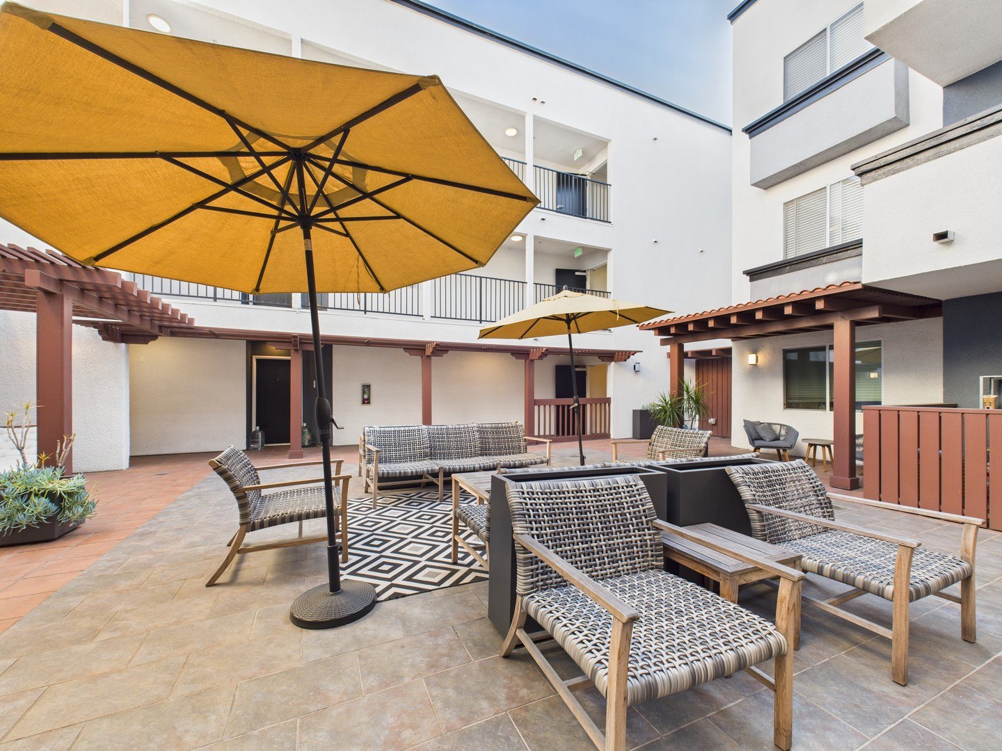 property for rent #1