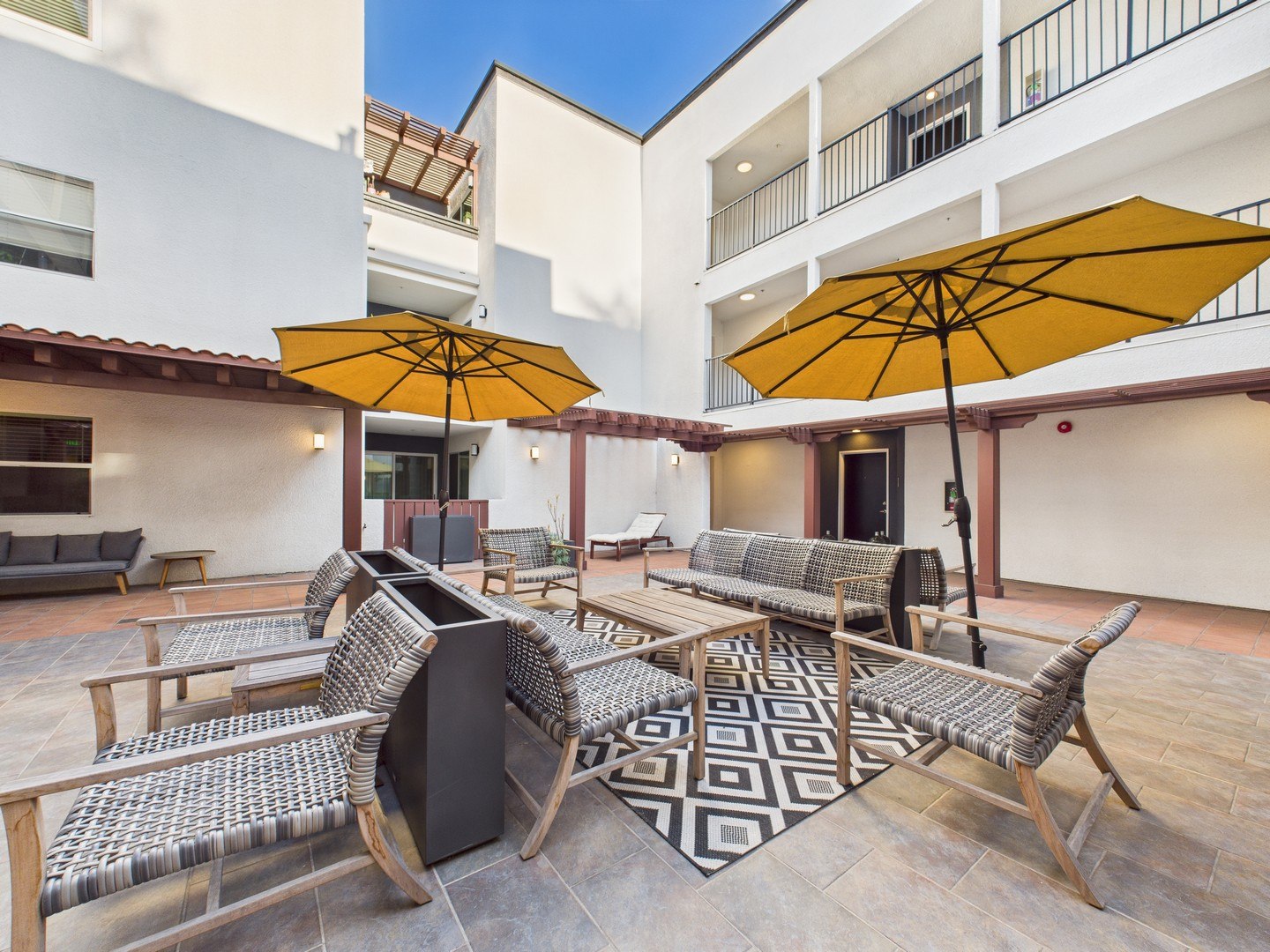 property for rent #3