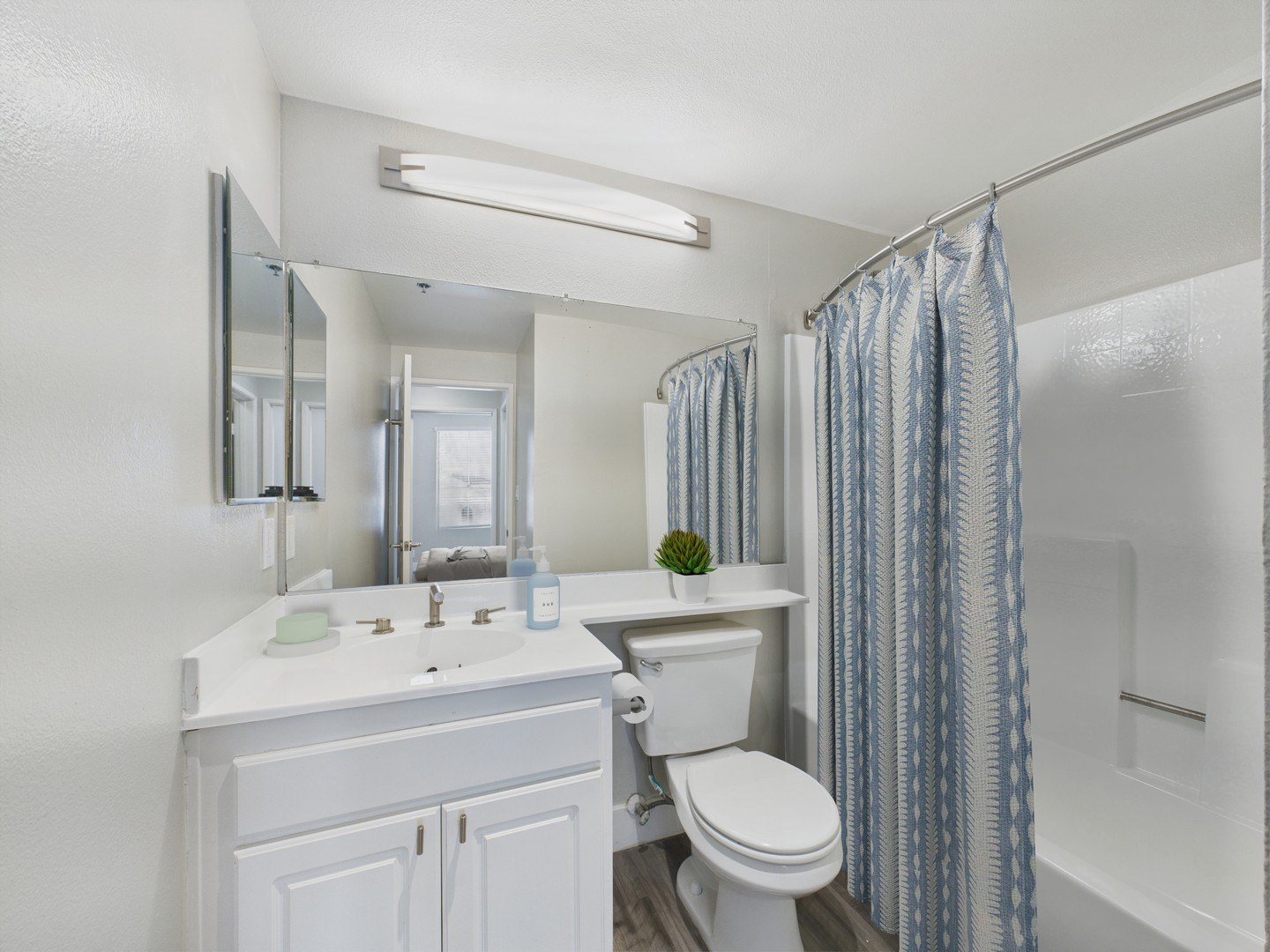 property for rent #7