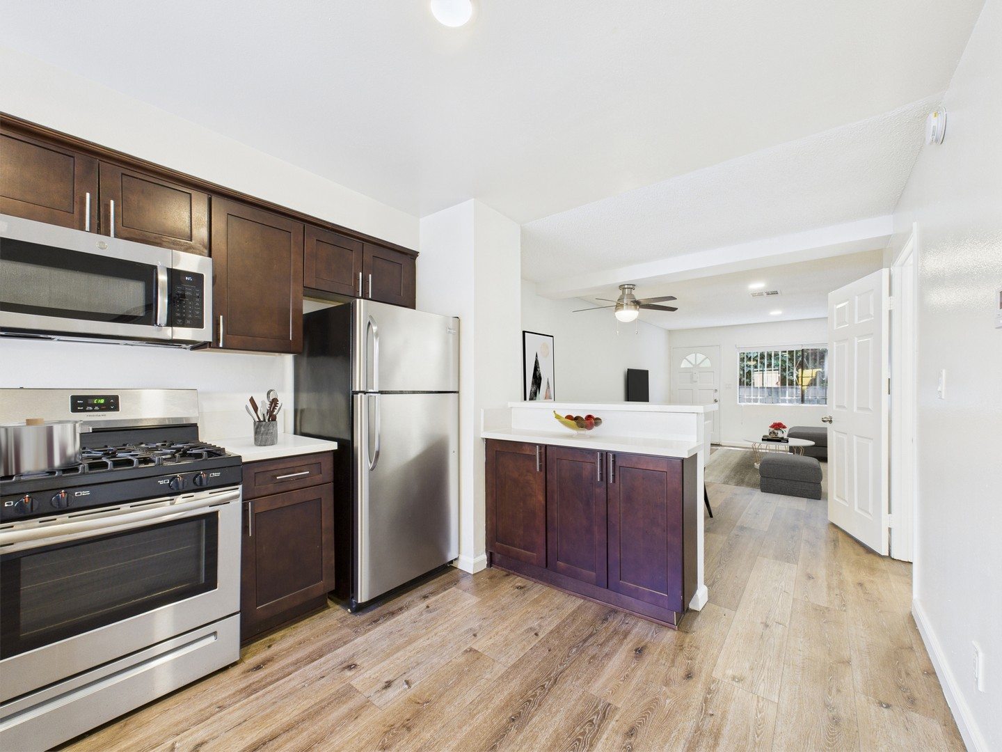 property for rent #1