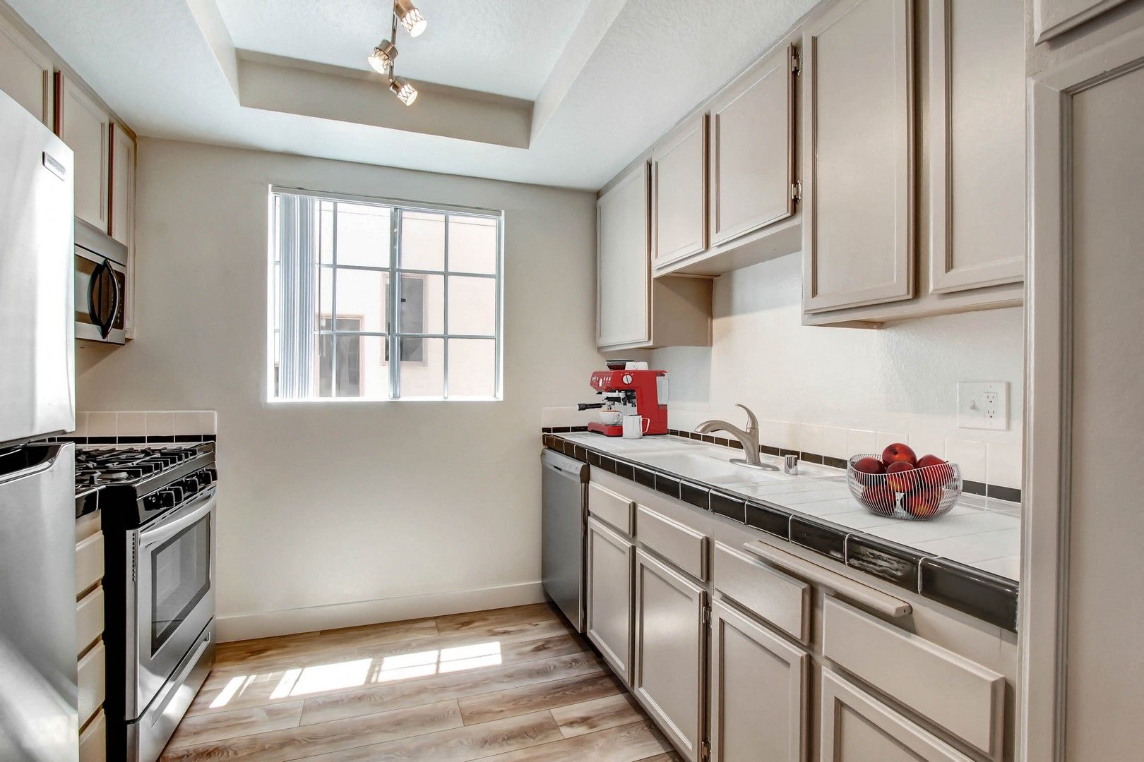 property for rent #1