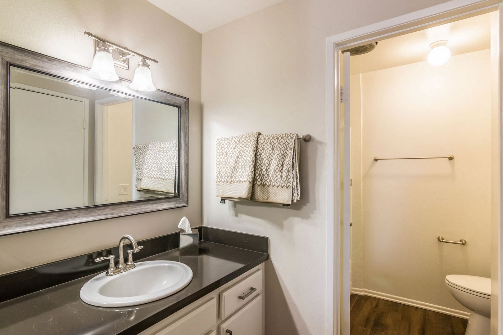 property for rent #4