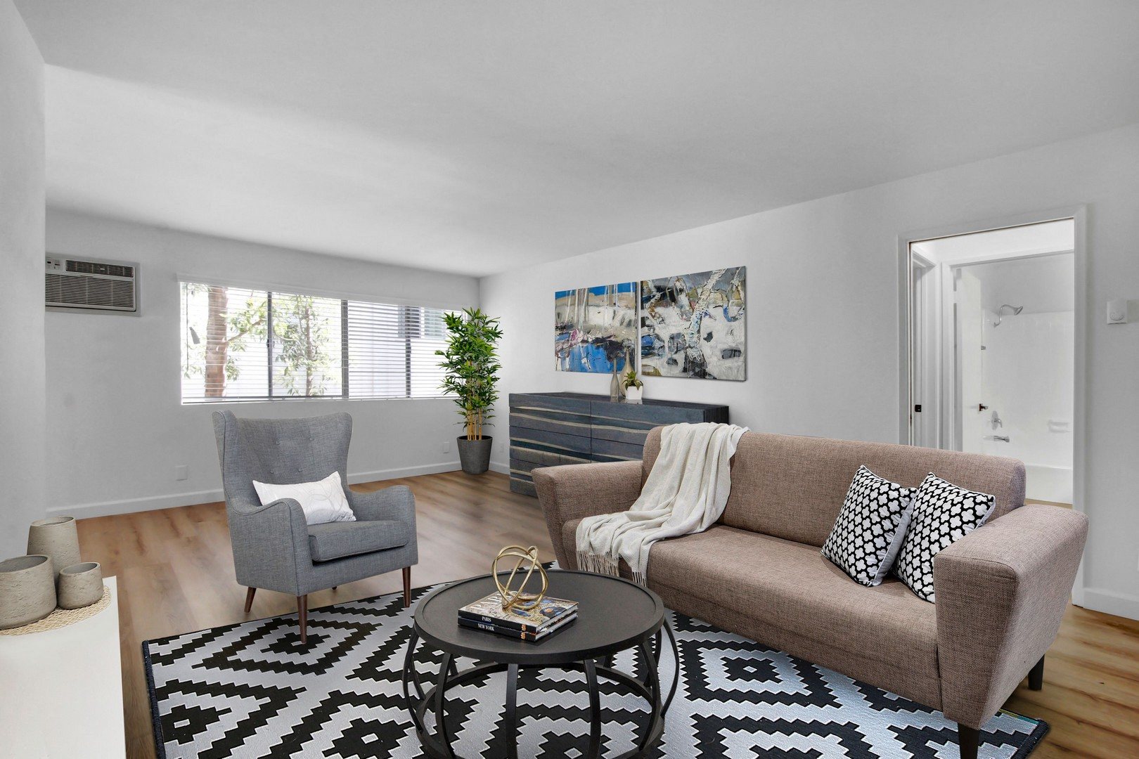 property for rent #4