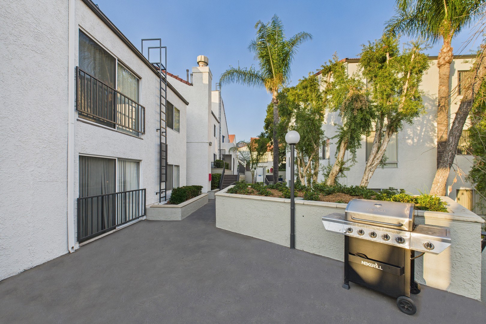 property for rent #7