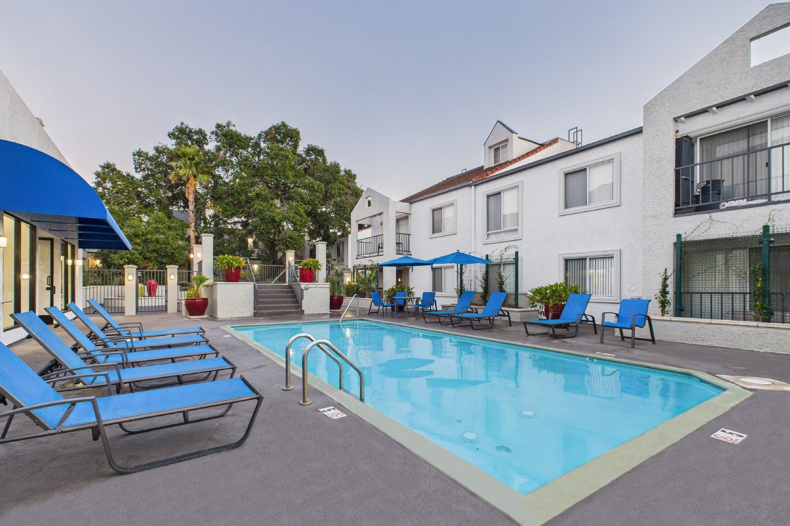 property for rent #3