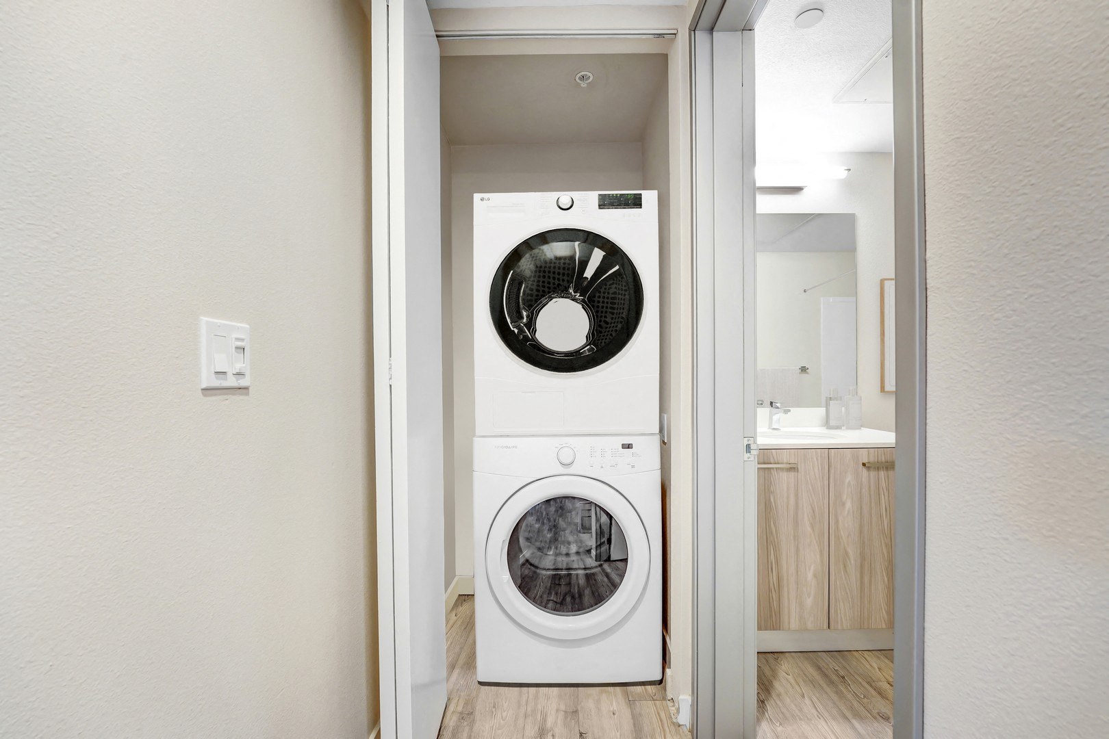 property for rent #7