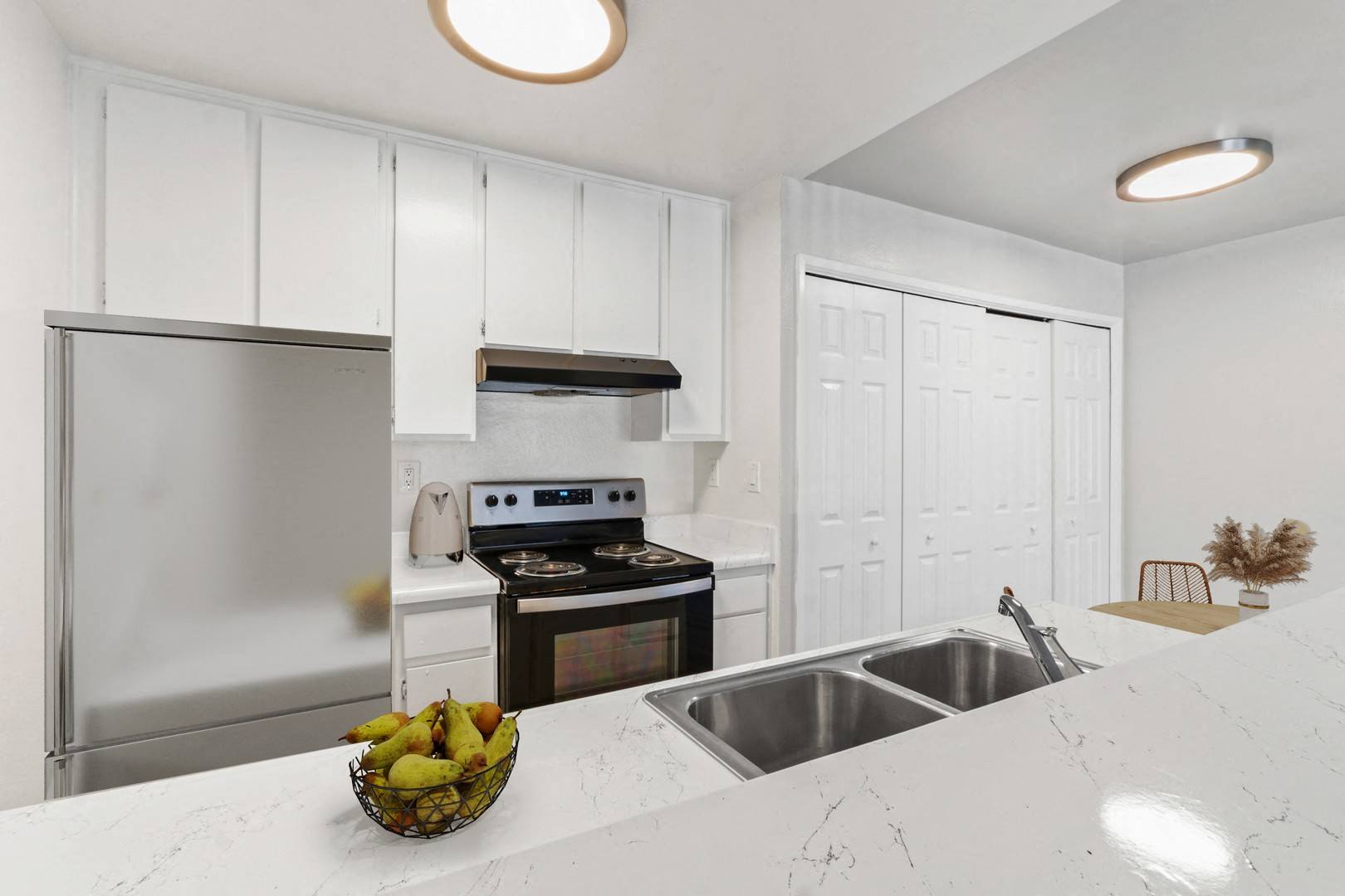 property for rent #1