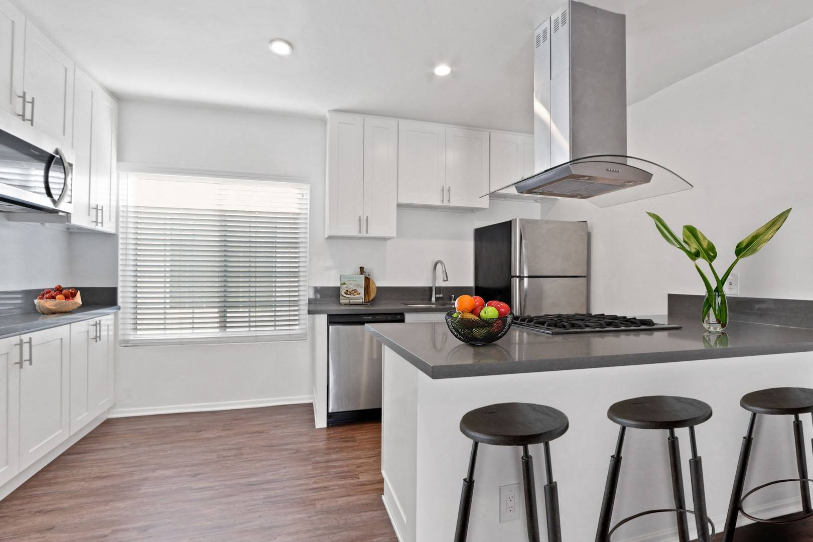 property for rent #4