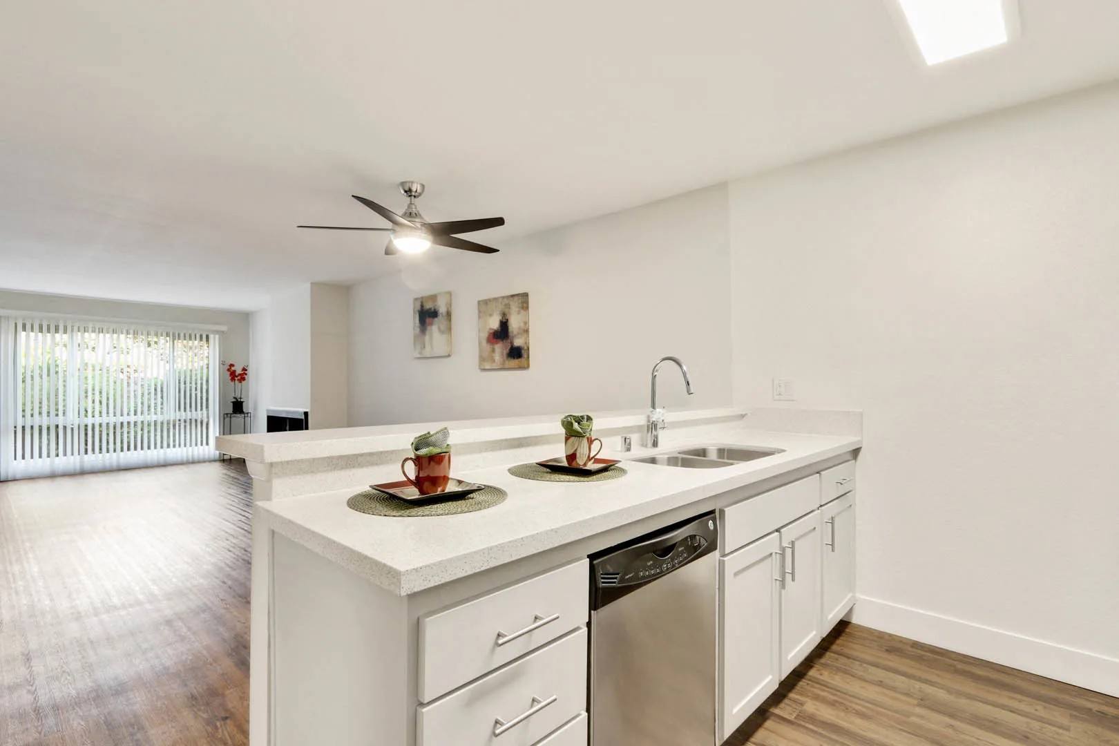 property for rent #1