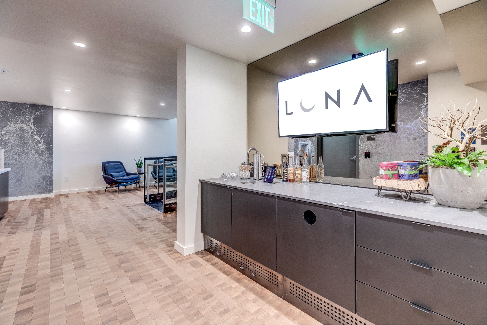 Luna West Seattle — image 17