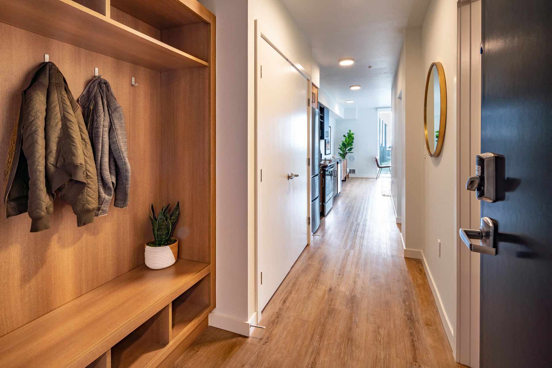Ivy at Interbay — image 13