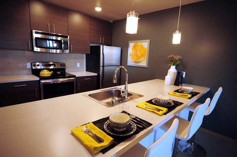 525 at the Enclave — image 20
