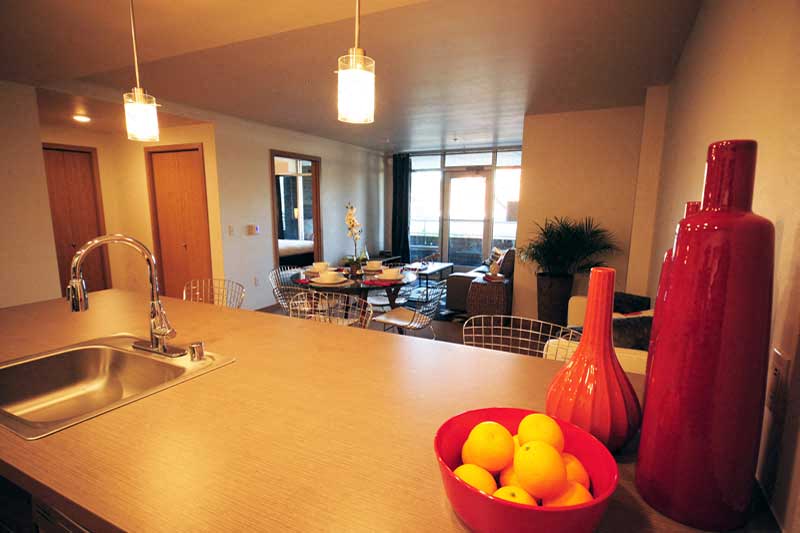 525 at the Enclave — image 22